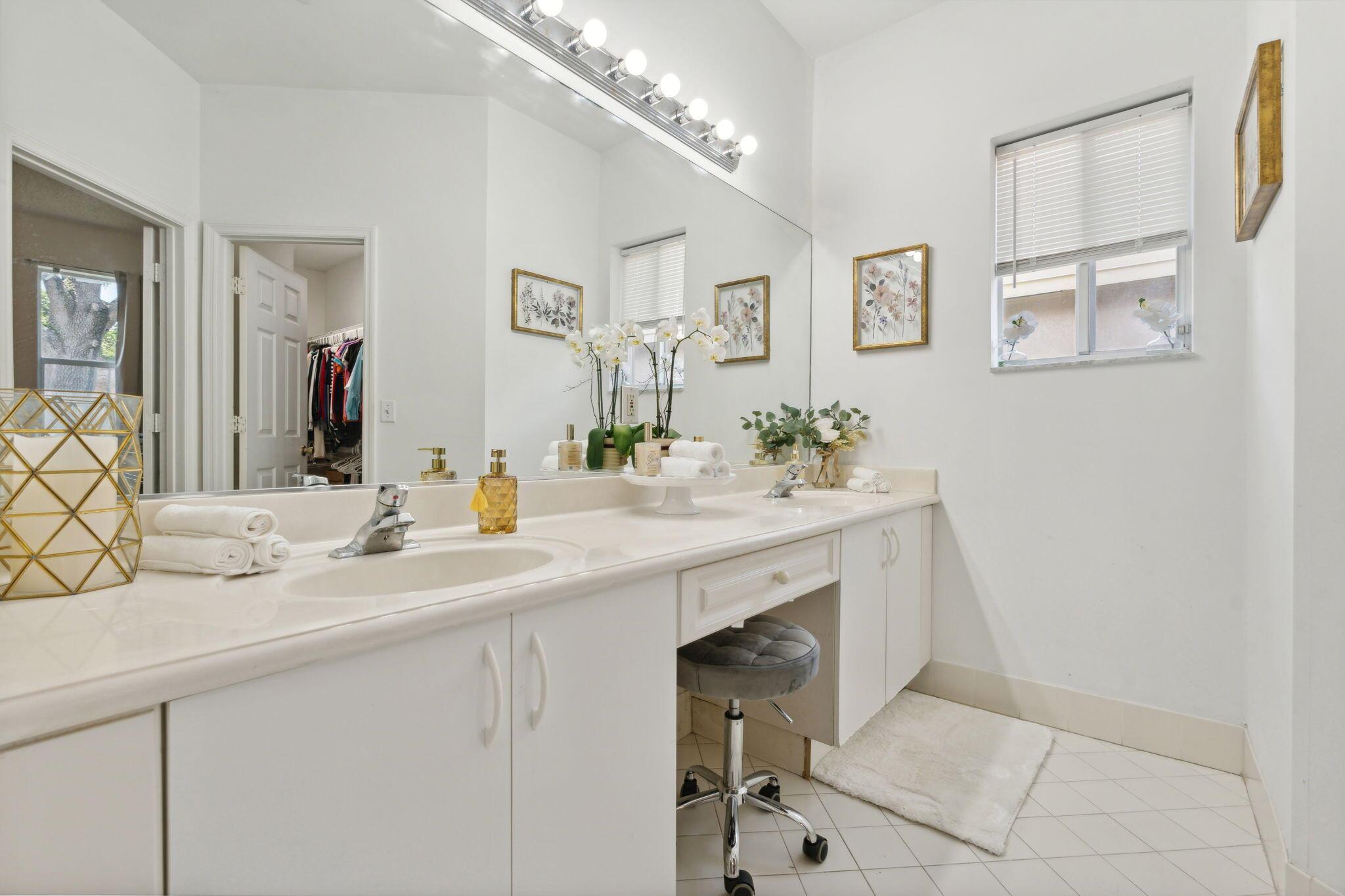 3772 Pebblebrook Court