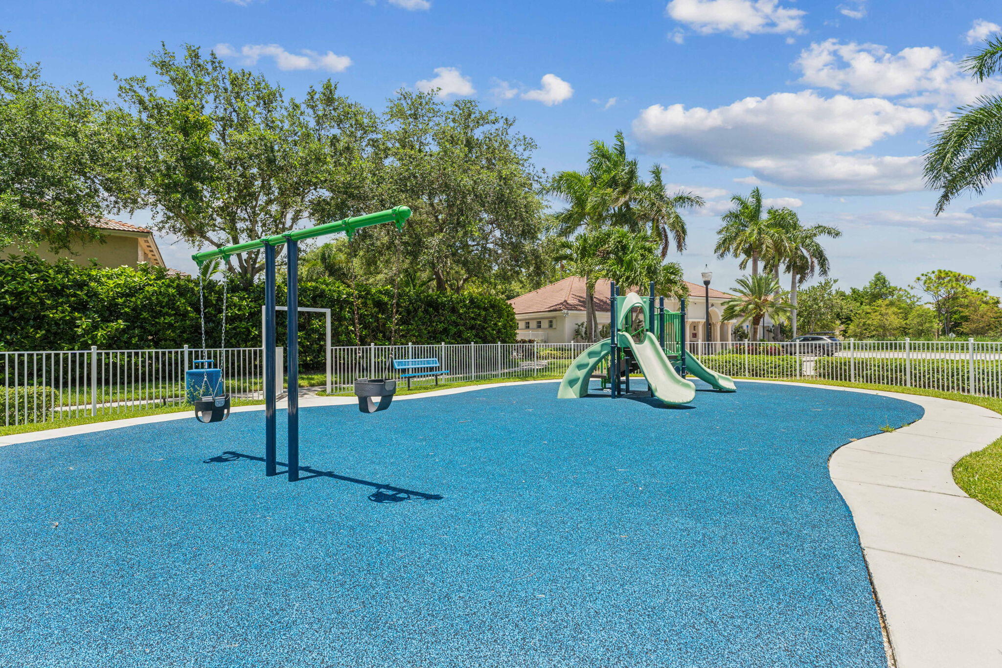 3772 Pebblebrook Court