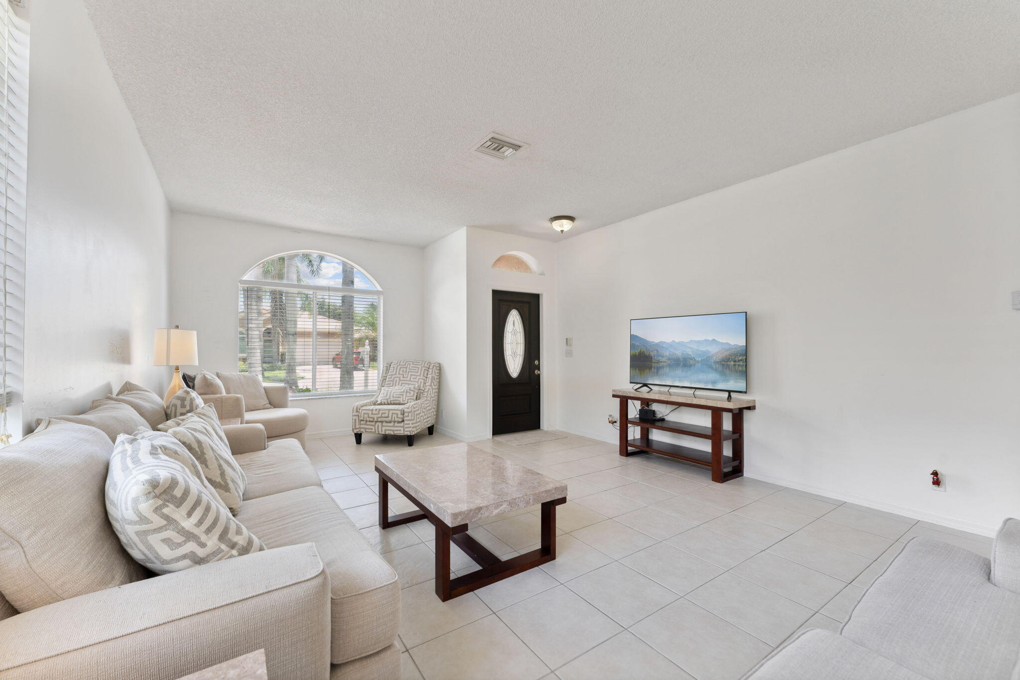 3772 Pebblebrook Court