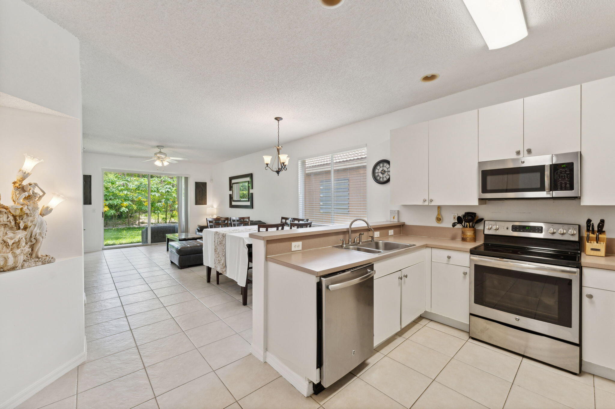 3772 Pebblebrook Court