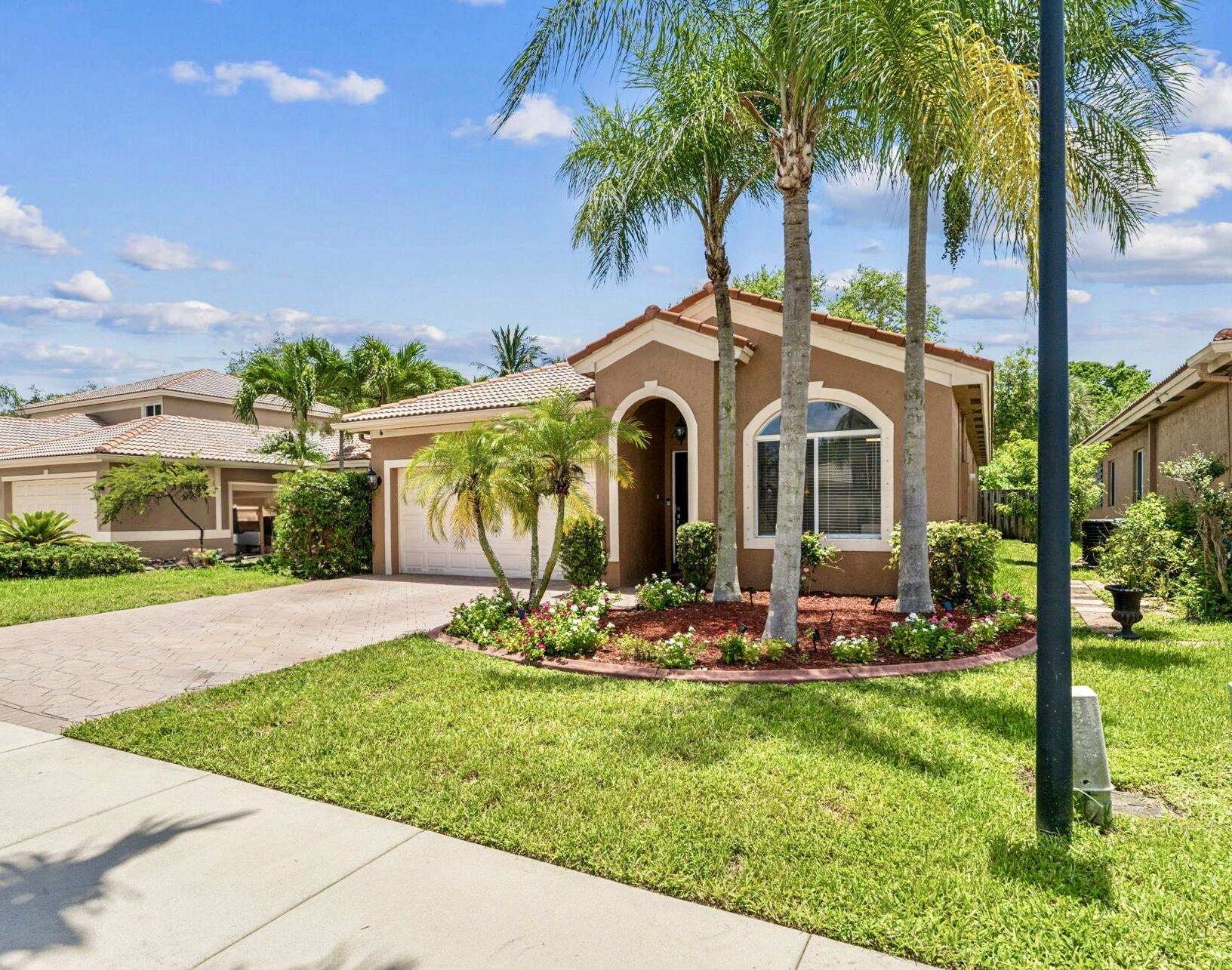 3772 Pebblebrook Court