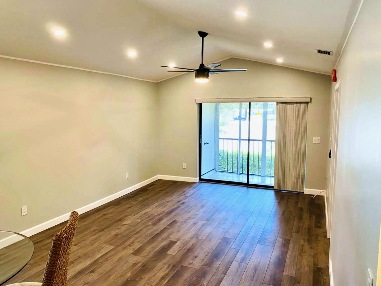 5151 W Club Circle 208