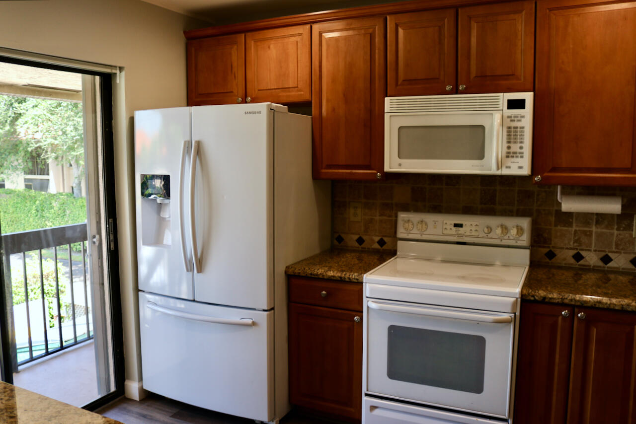 5151 W Club Circle 208