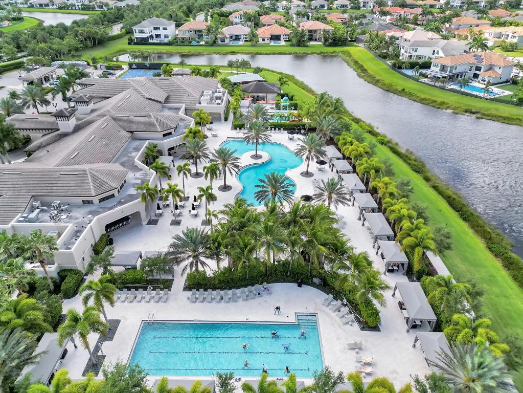 9368 Eden Roc Court, Delray Beach