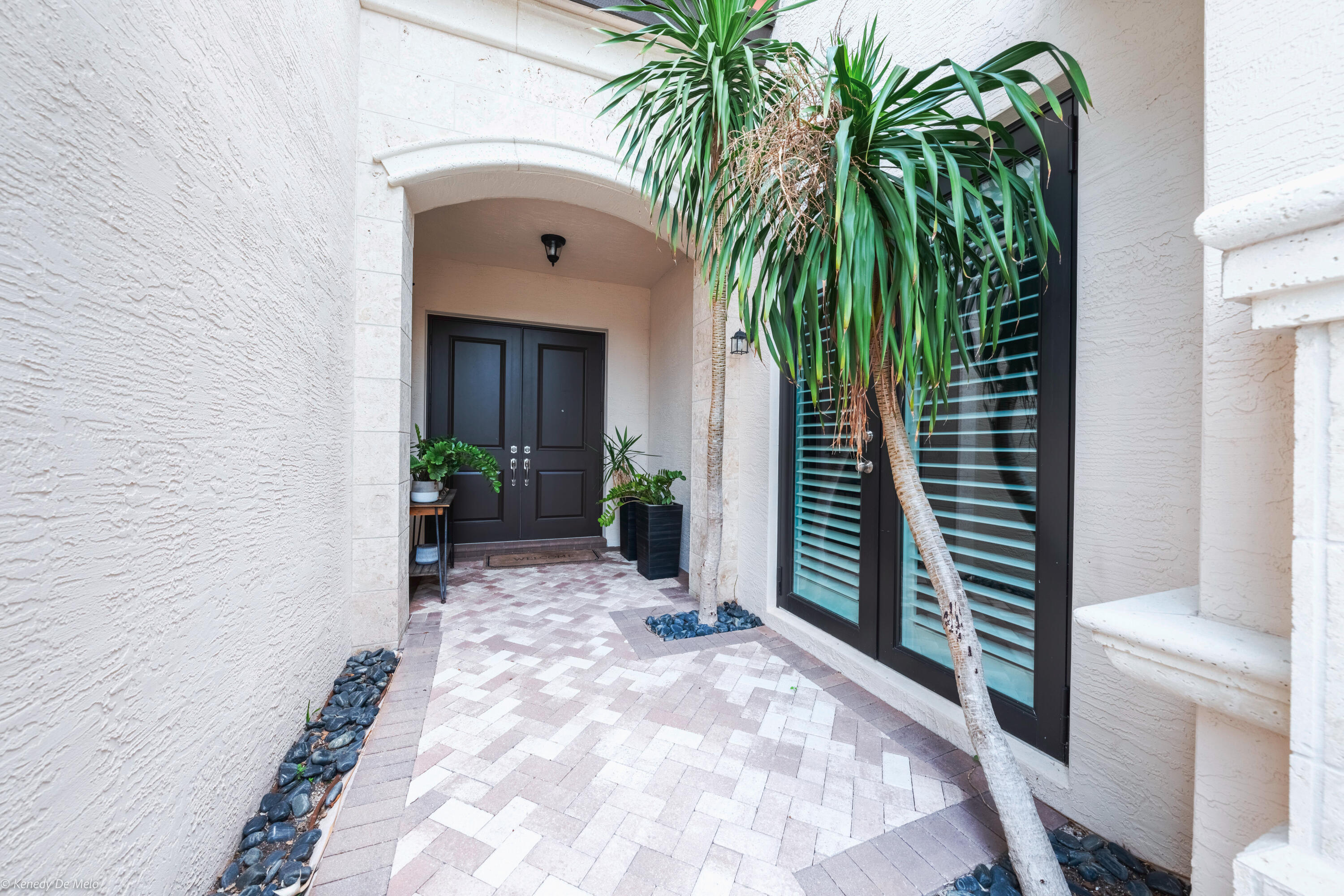 9368 Eden Roc Court, Delray Beach