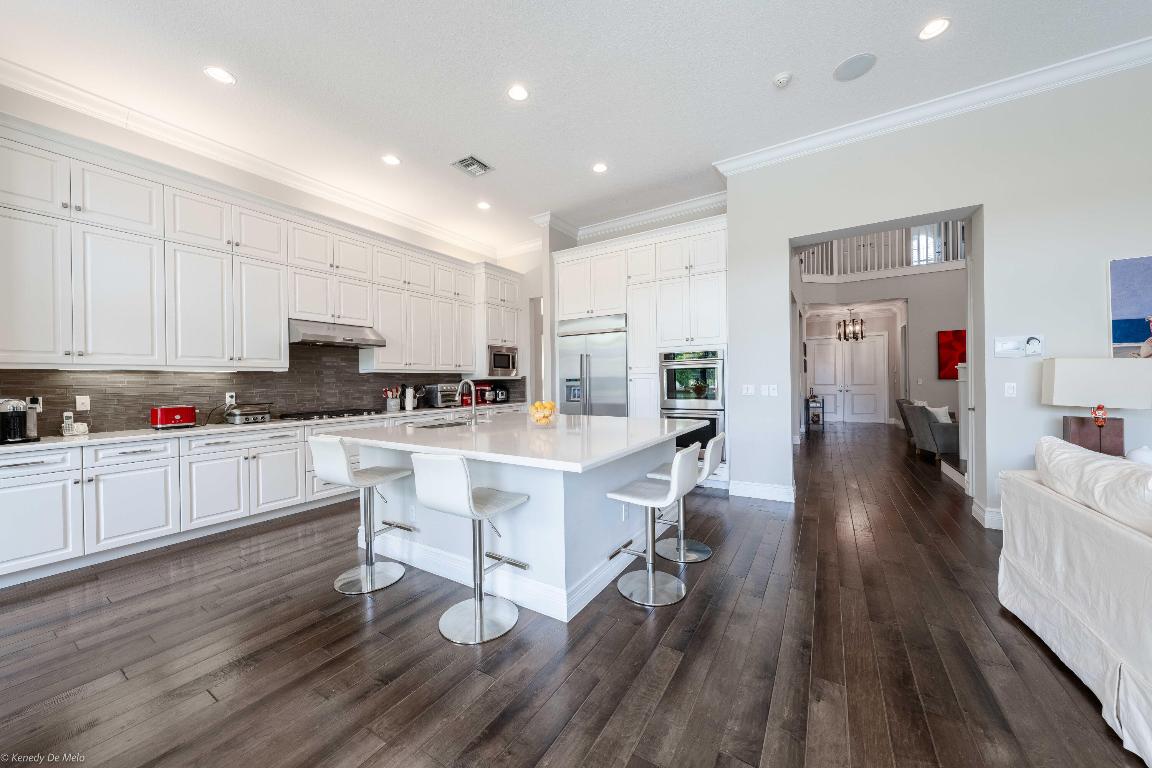 9368 Eden Roc Court, Delray Beach