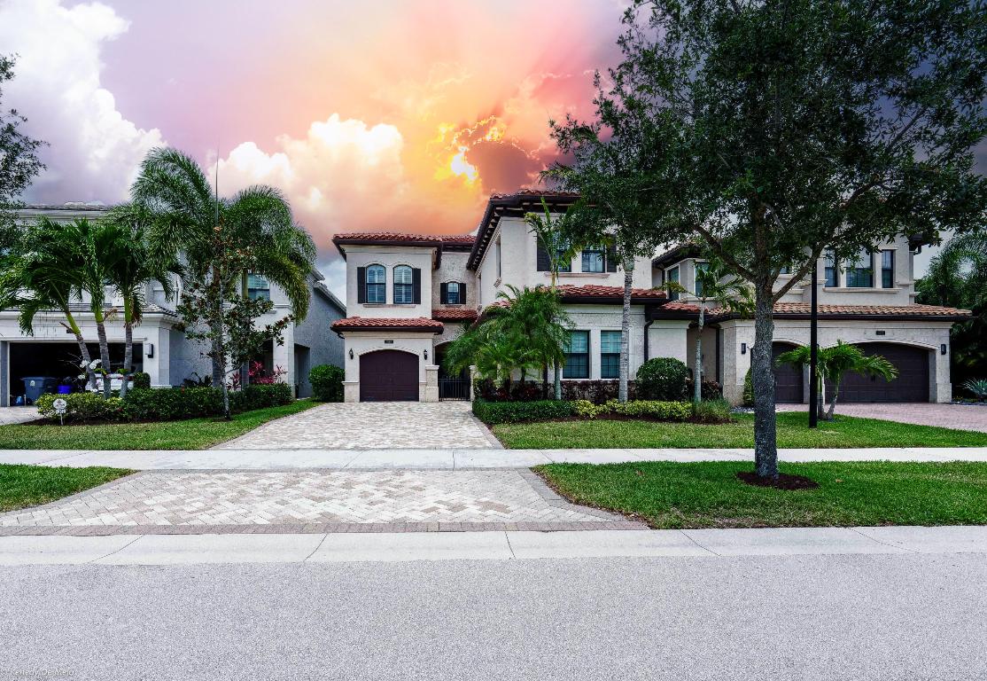 9368 Eden Roc Court, Delray Beach