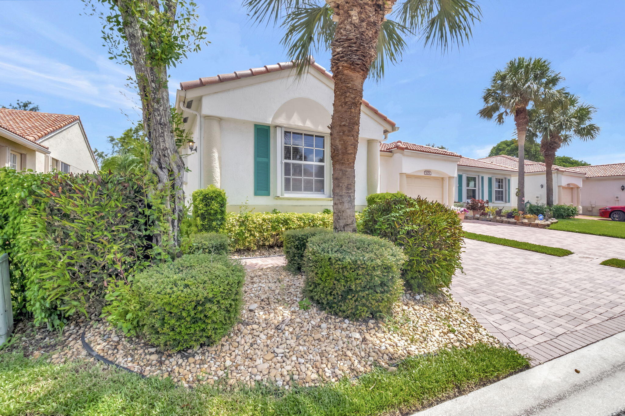 6285 Petunia Road