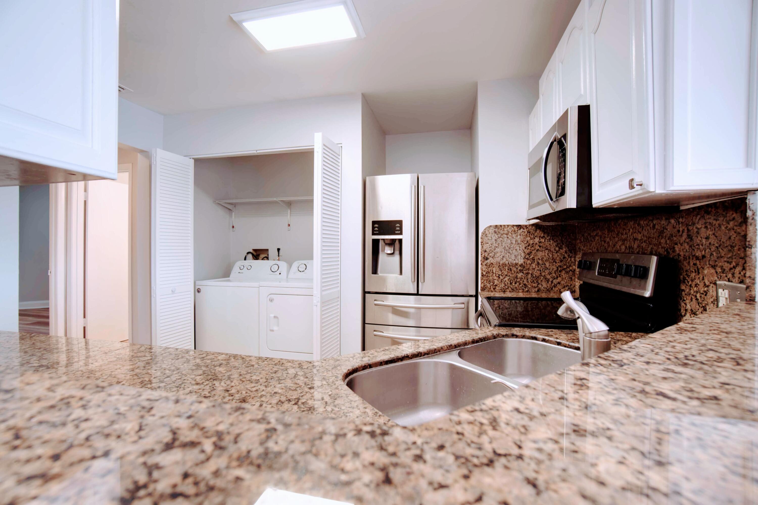 3433 NW 44th Street 201, Oakland Park Unit: 201