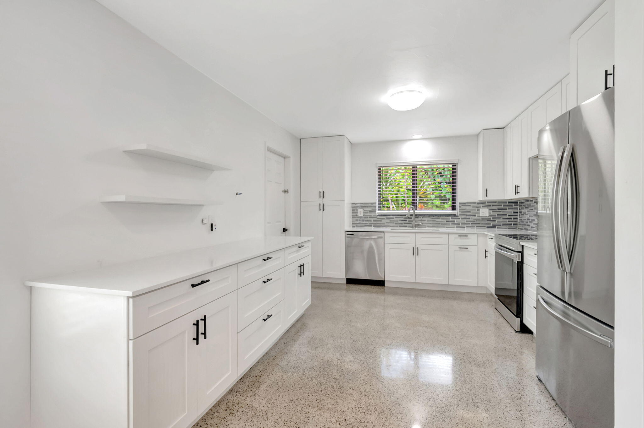 3550 NE 4th Ave Avenue