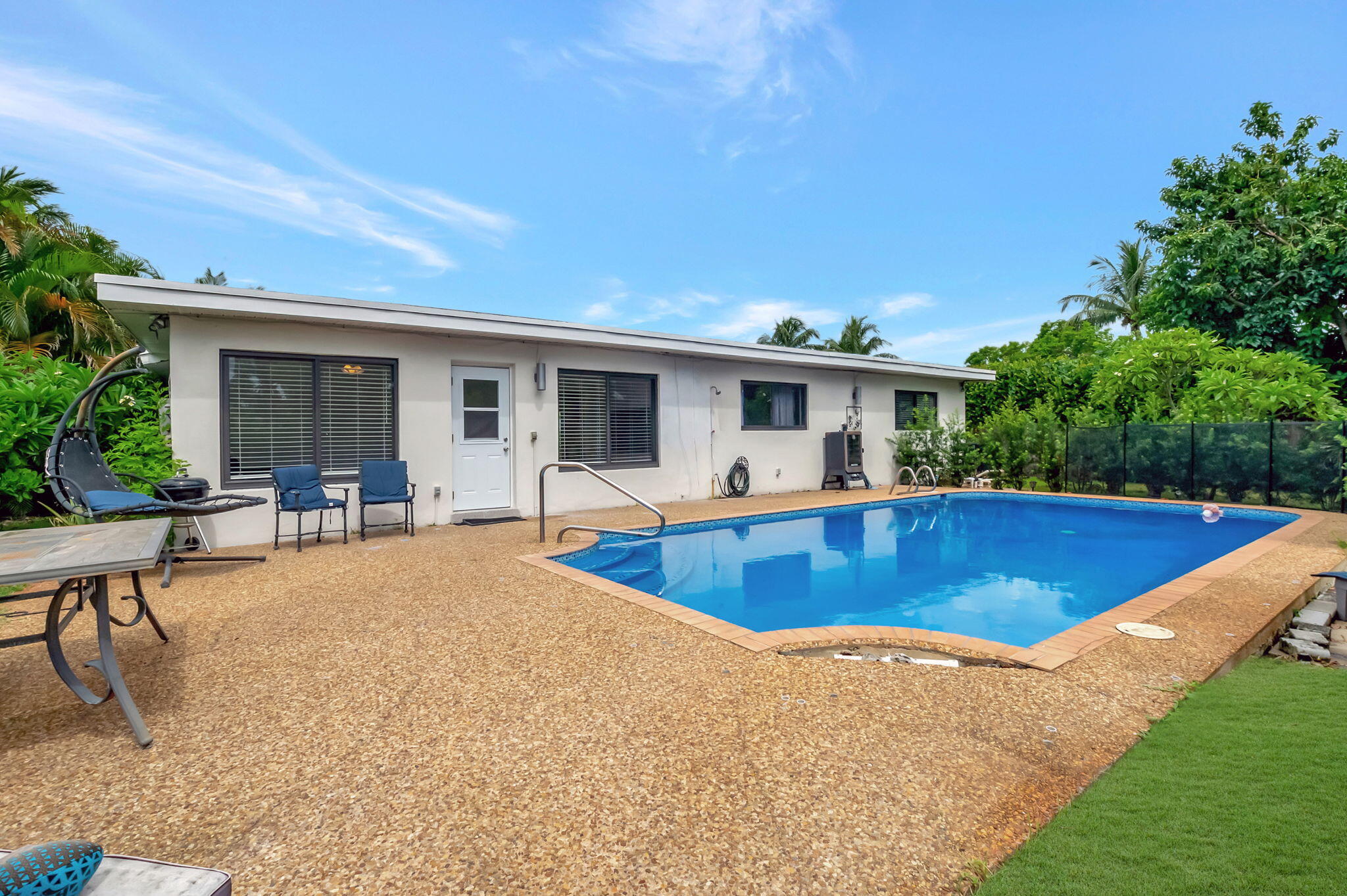 3550 NE 4th Ave Avenue