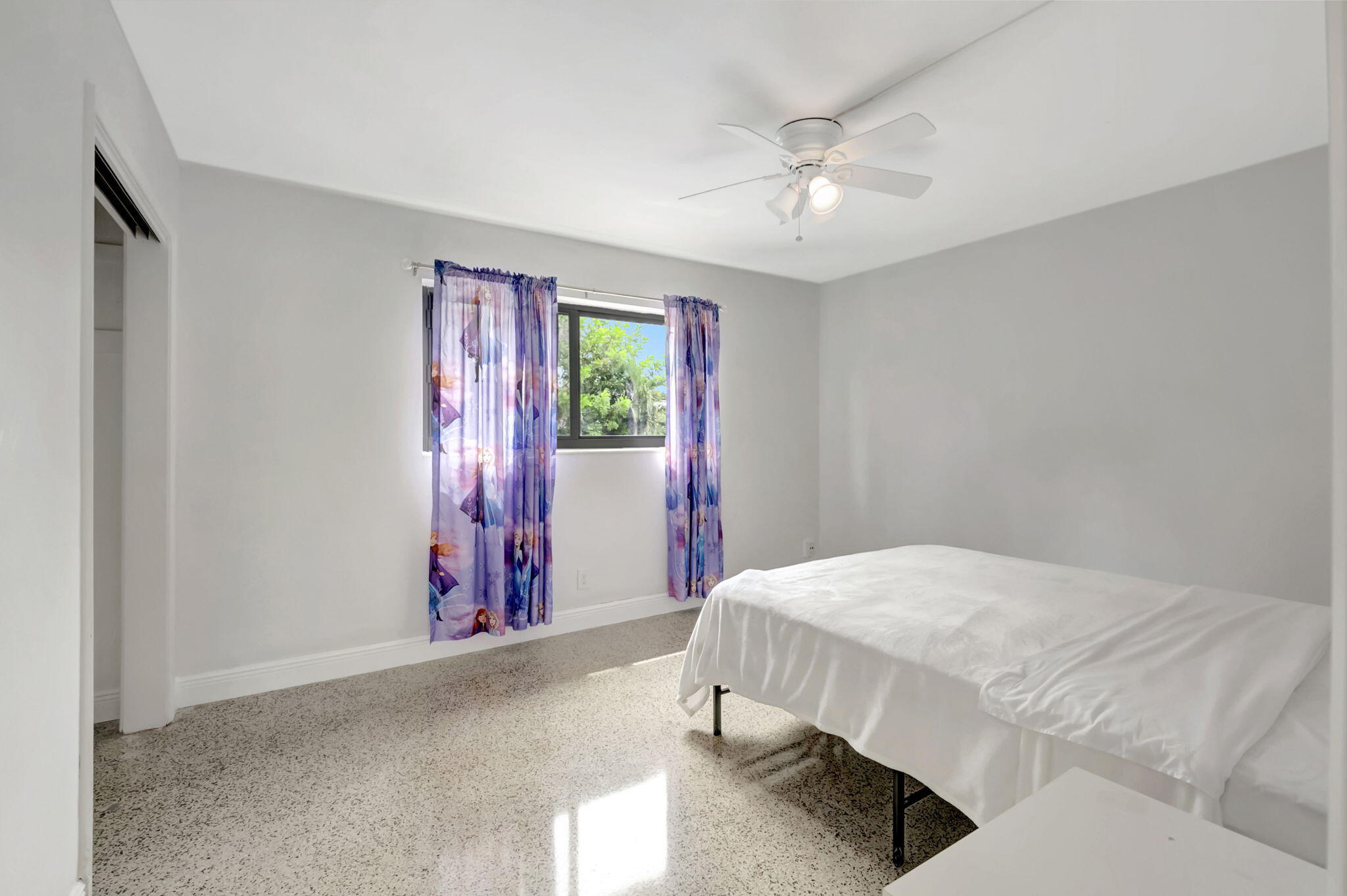 3550 NE 4th Ave Avenue