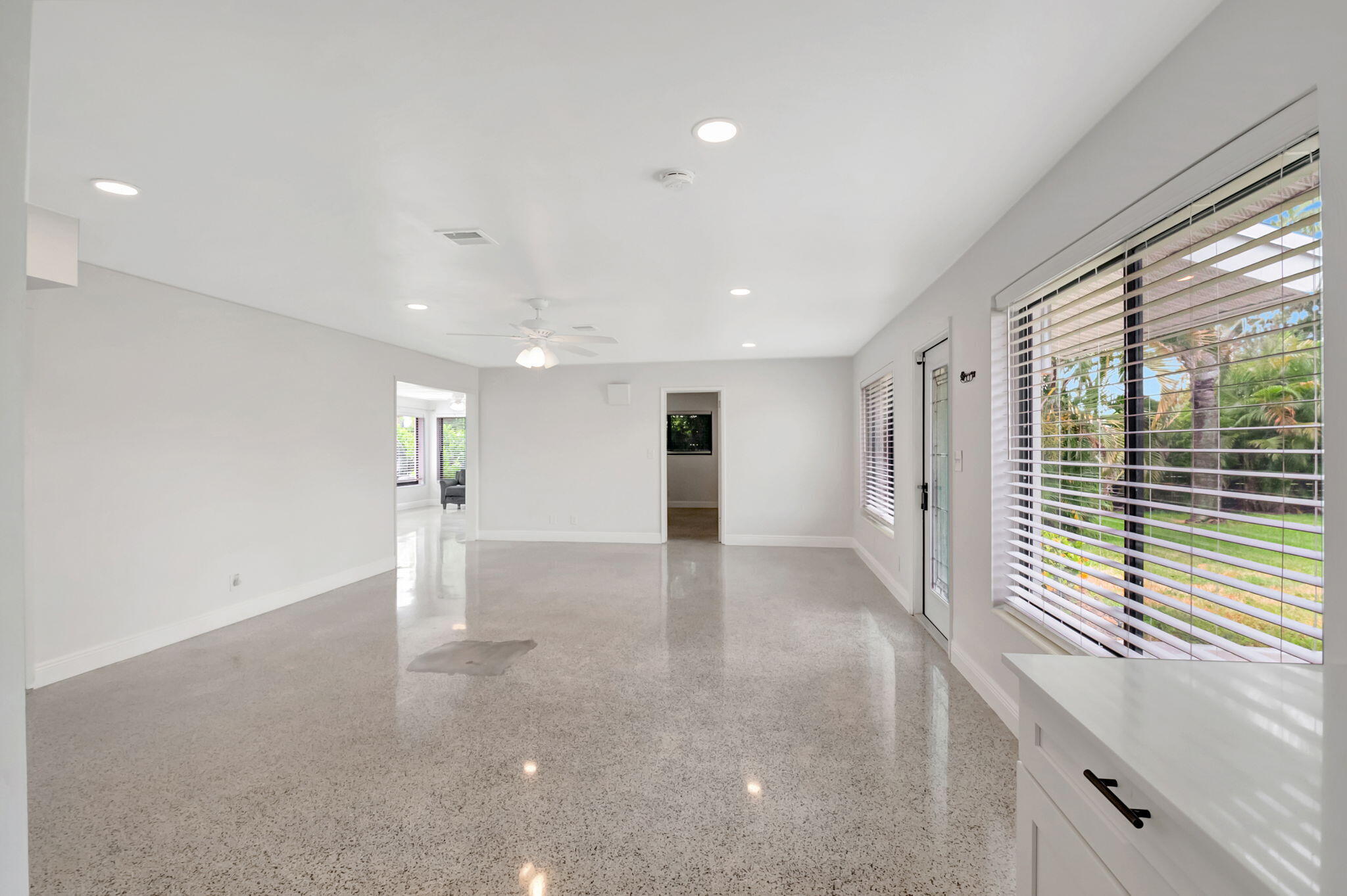 3550 NE 4th Ave Avenue