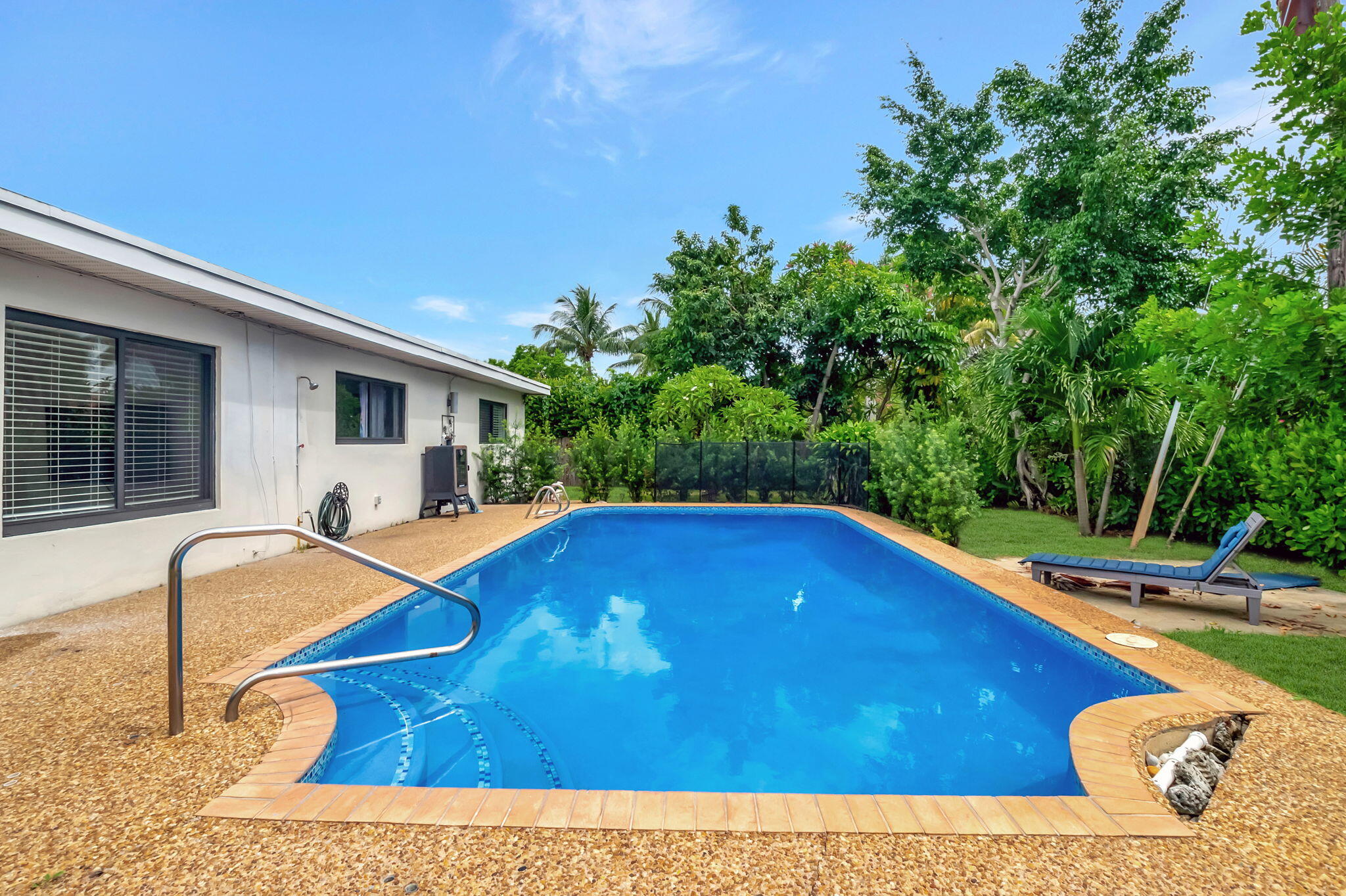 3550 NE 4th Ave Avenue