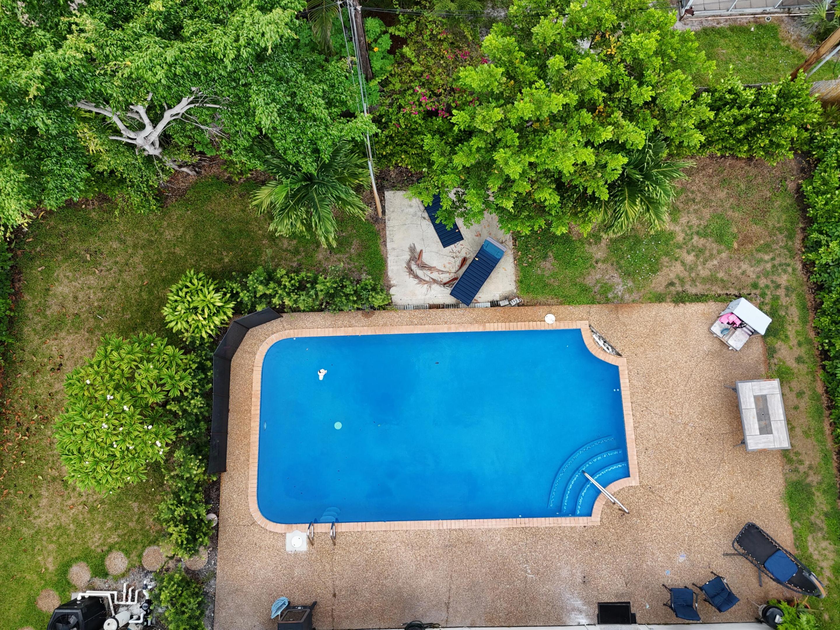 3550 NE 4th Ave Avenue