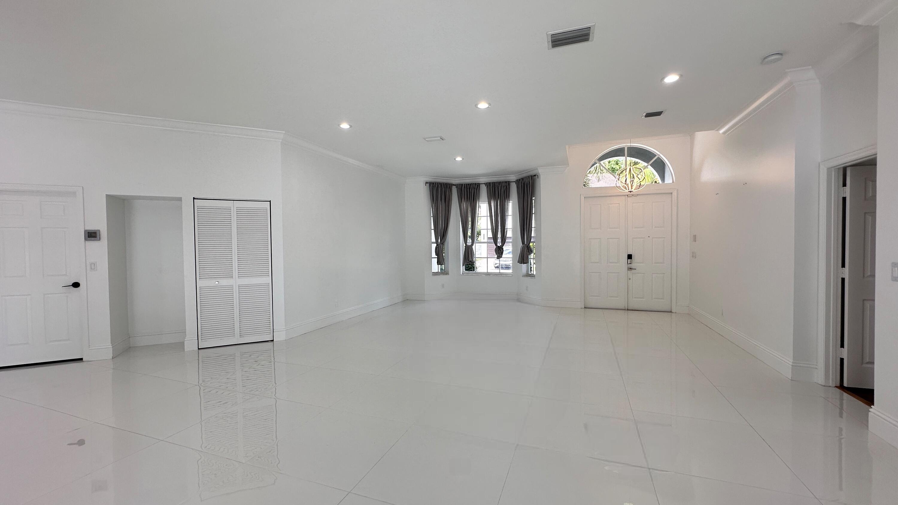 5181 NW 50th Terrace