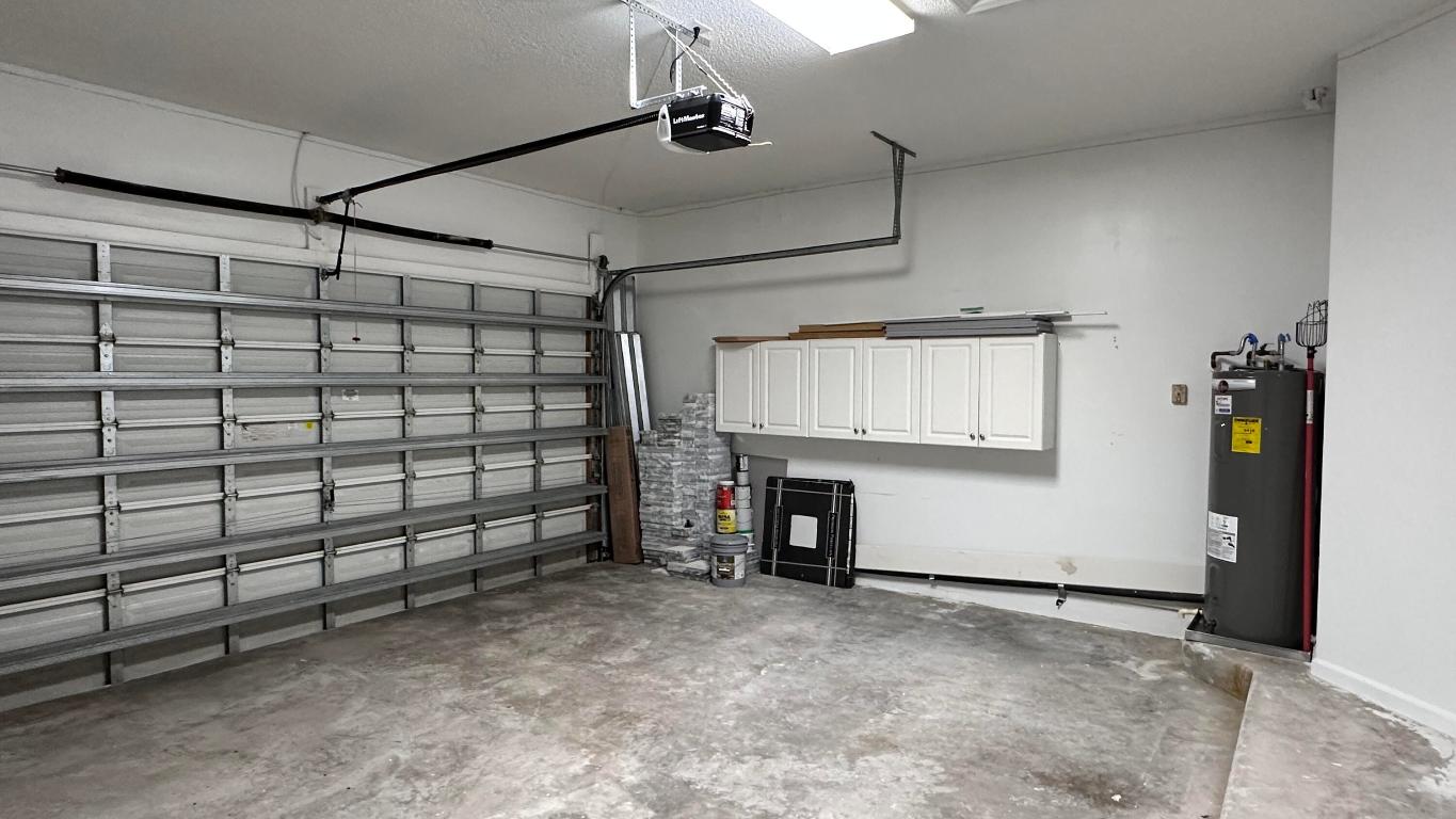 5181 NW 50th Terrace