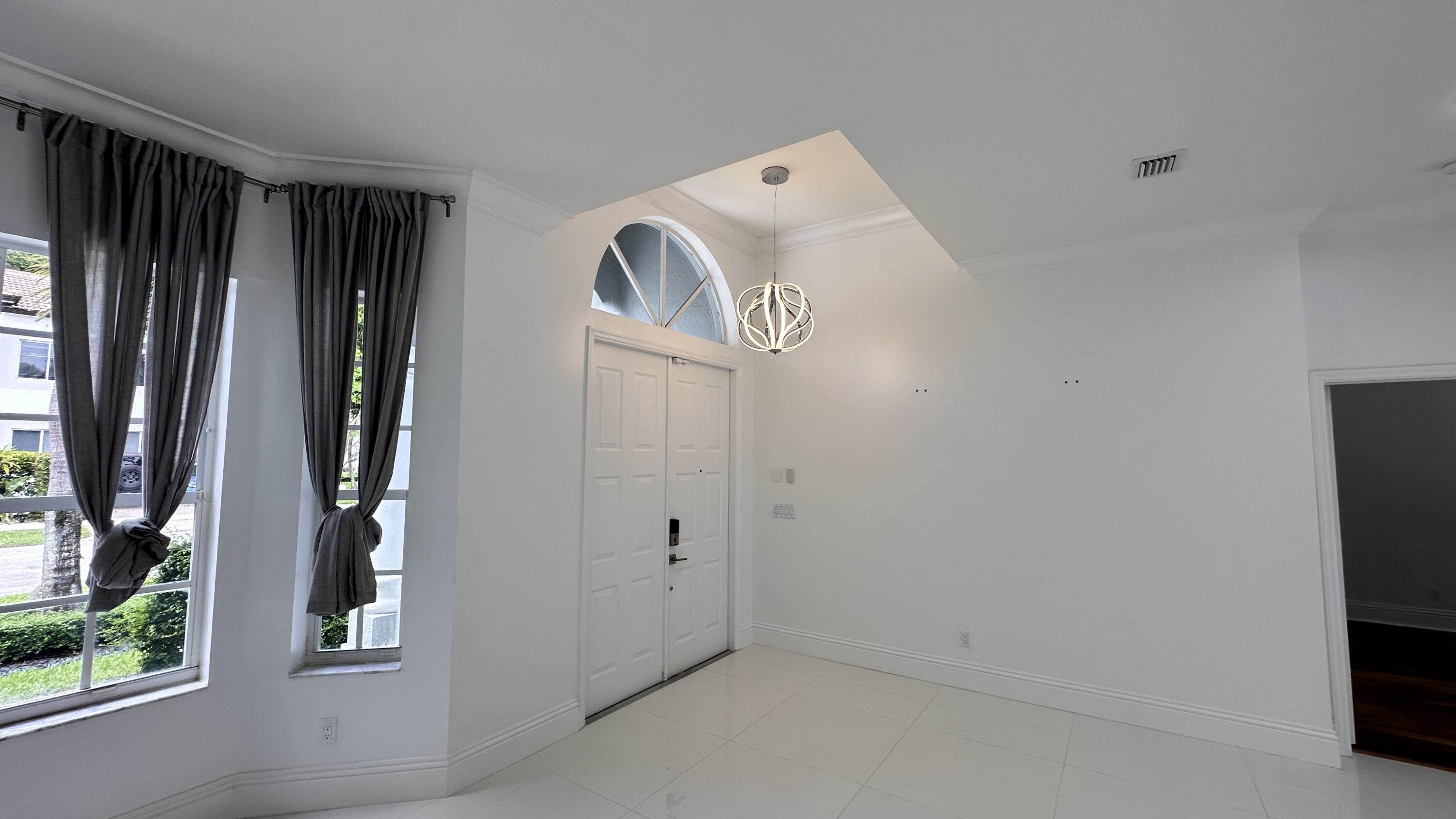 5181 NW 50th Terrace