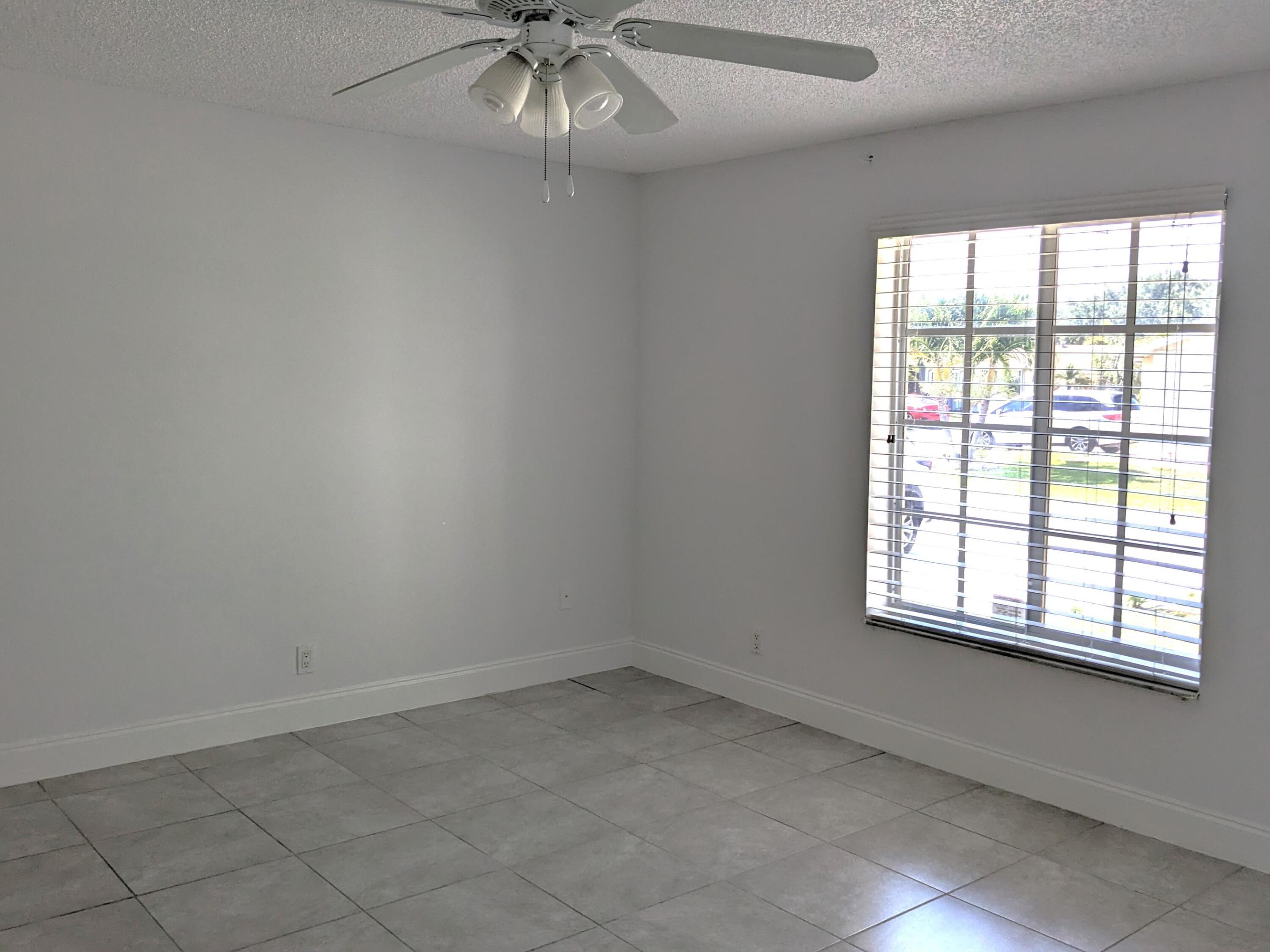 5540 Lakewood Circle H