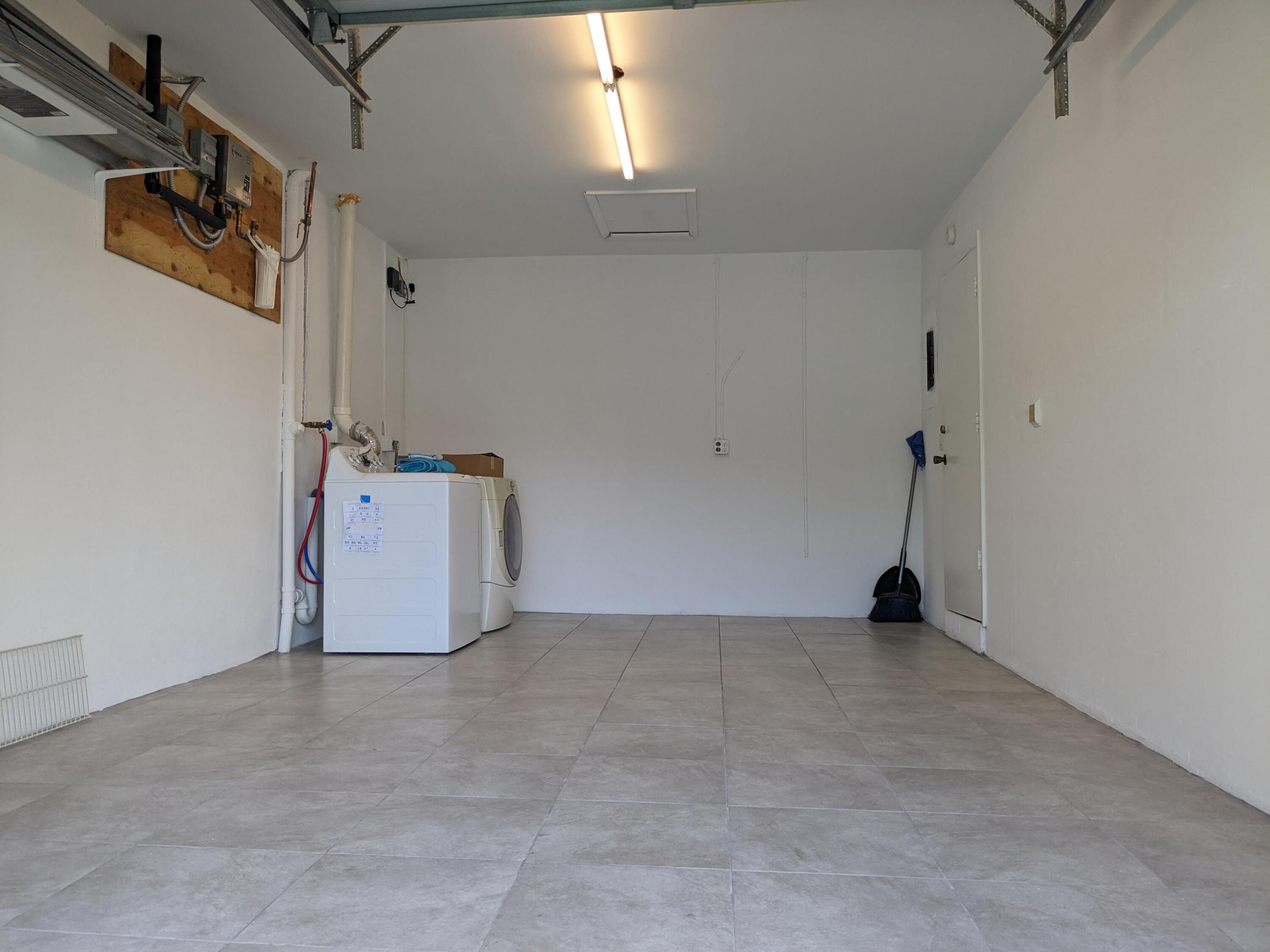 5540 Lakewood Circle H