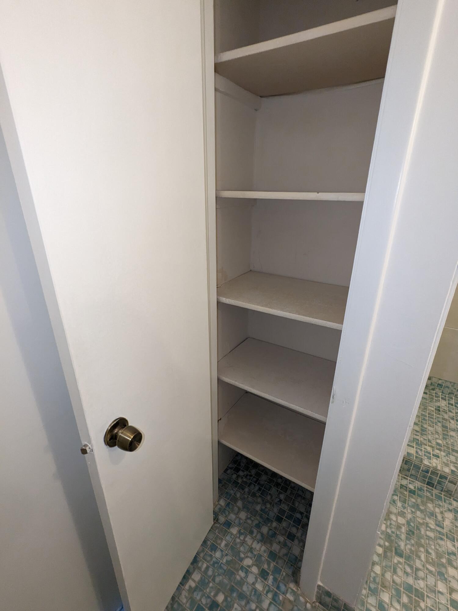 5540 Lakewood Circle H