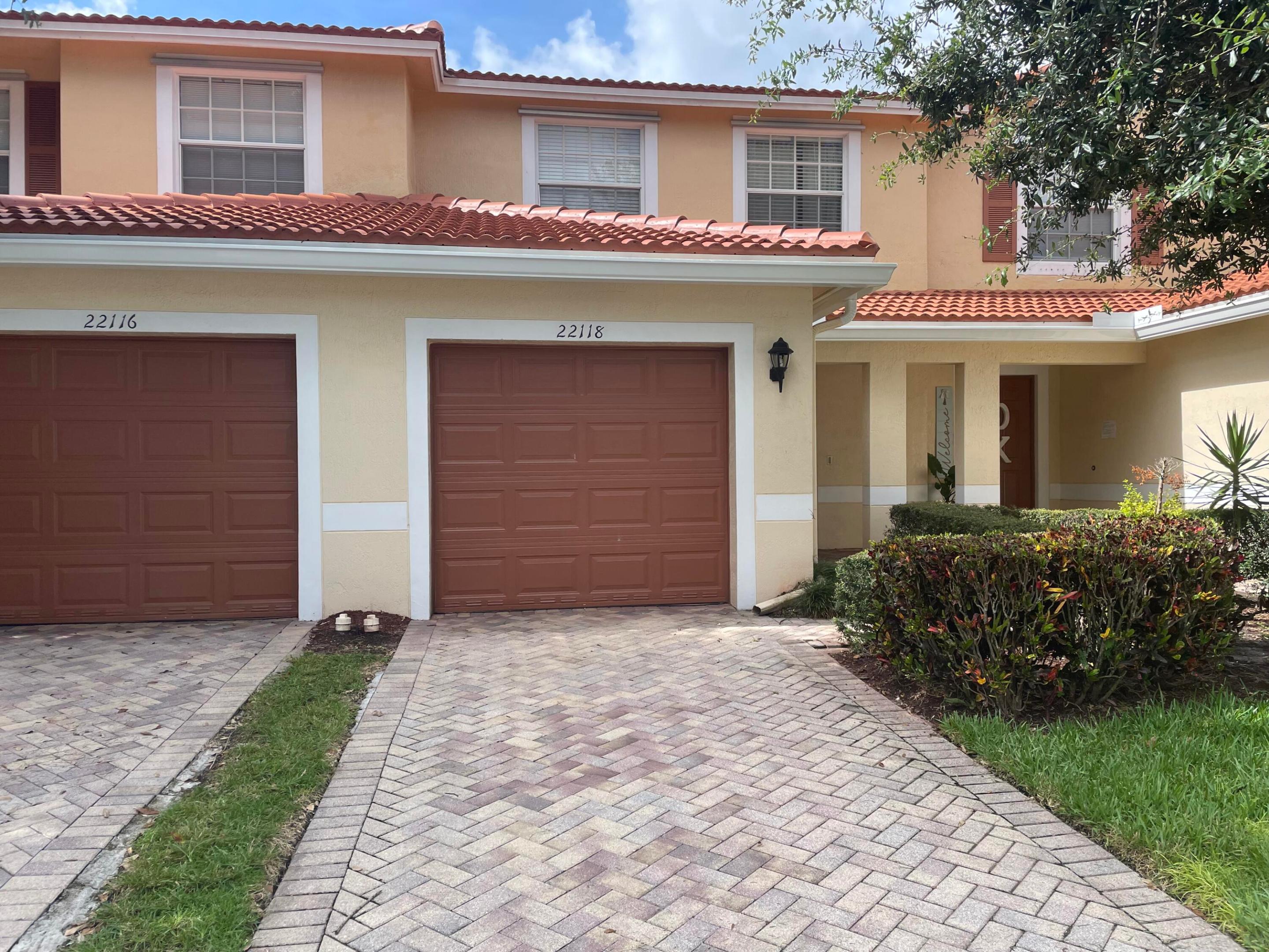 22118 Majestic Woods Way 402