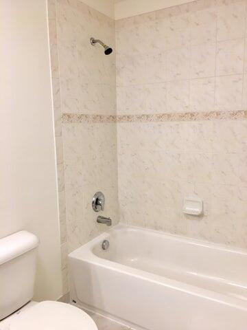 22118 Majestic Woods Way 402