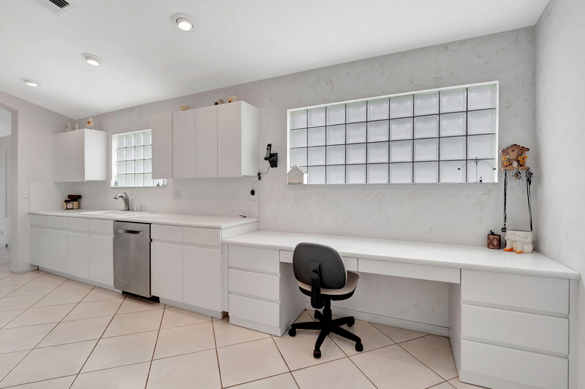 12659 Majestic Isles Drive