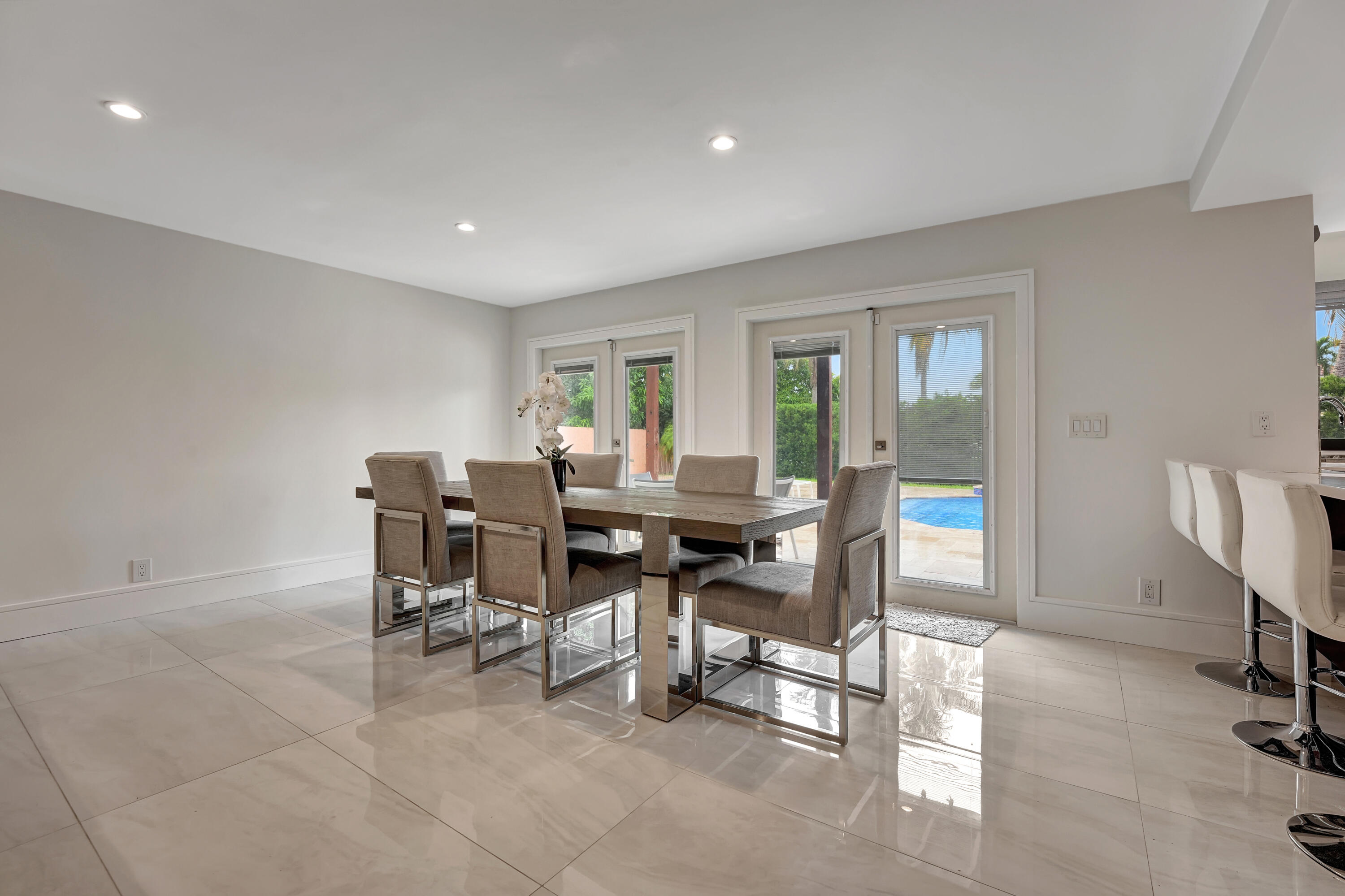 3803 NW 7th Place