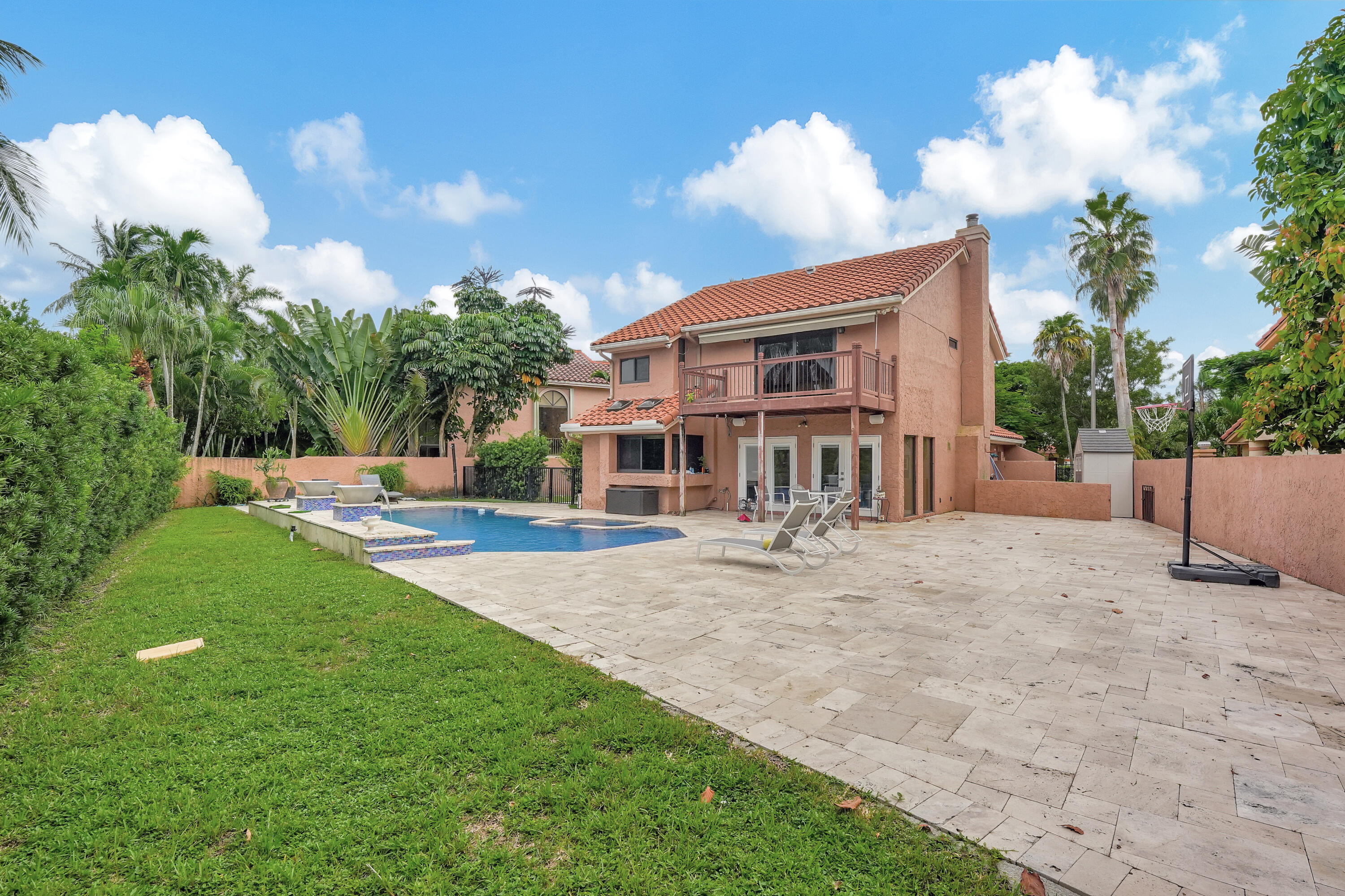 3803 NW 7th Place