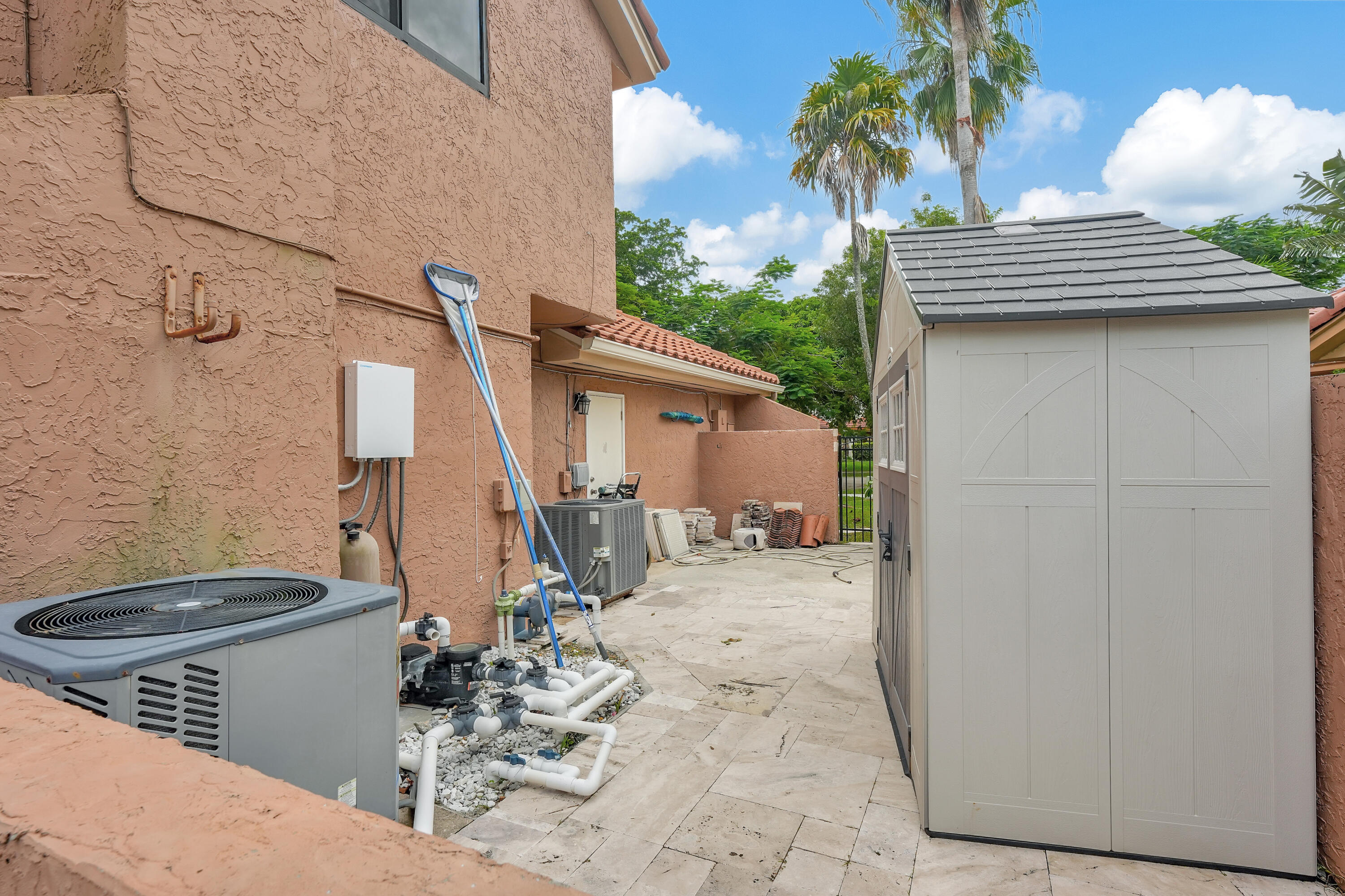 3803 NW 7th Place
