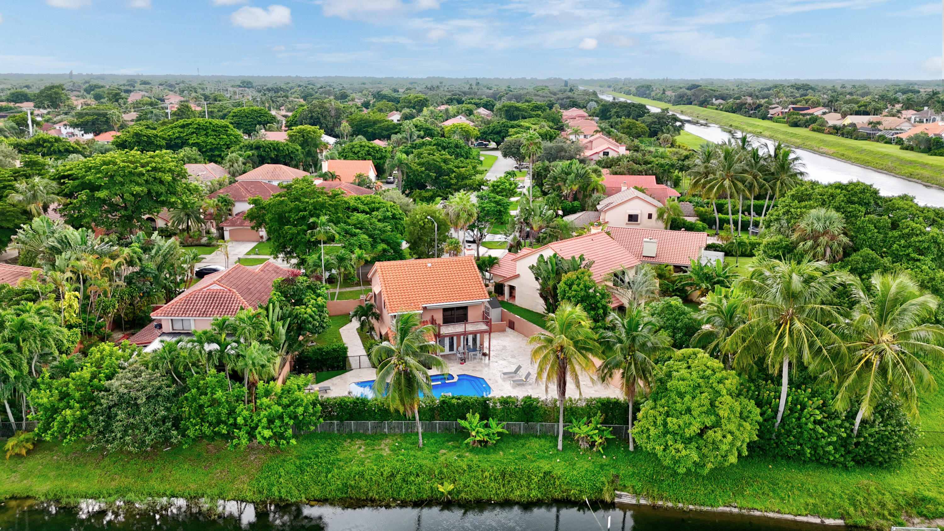3803 NW 7th Place