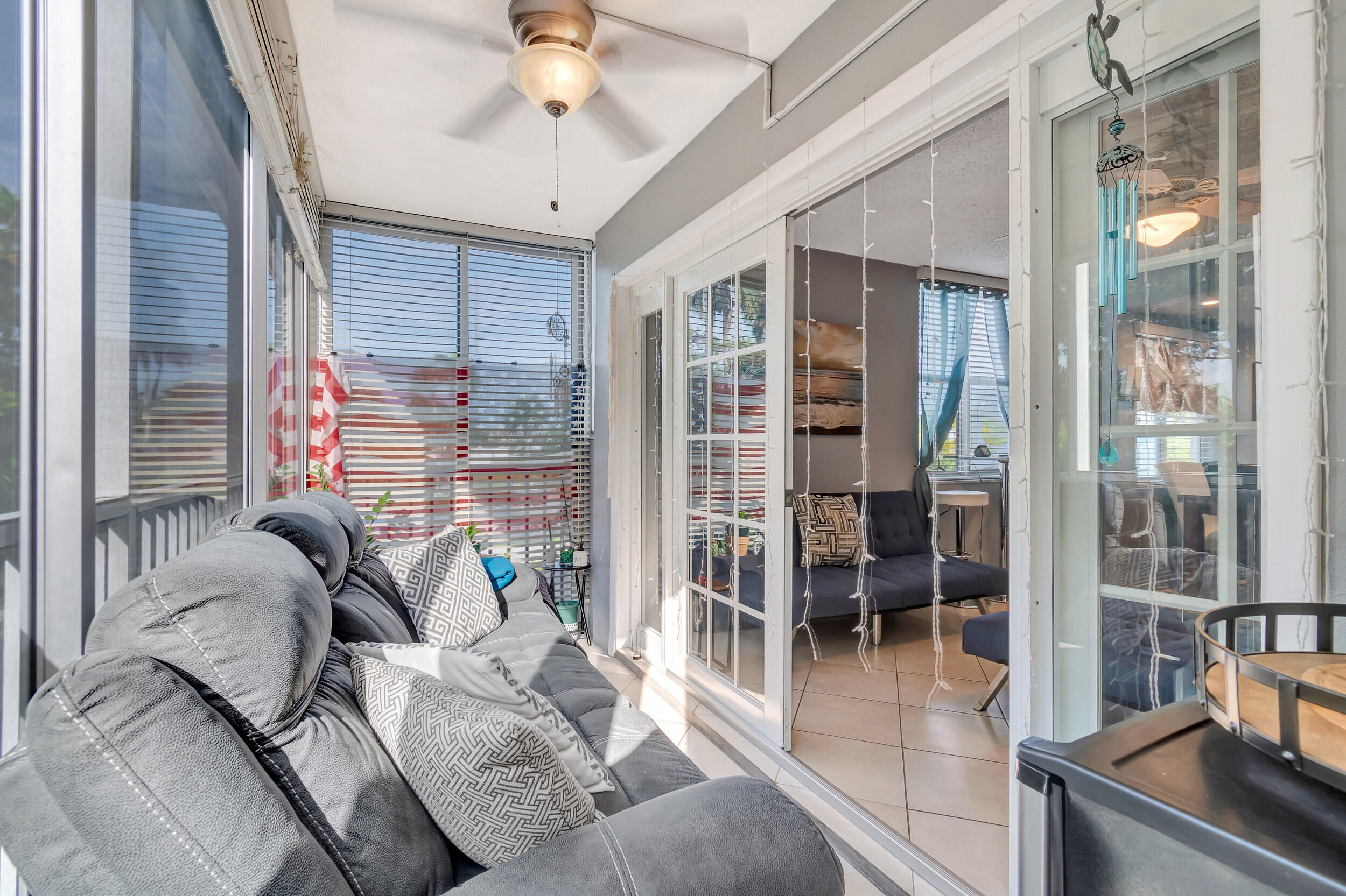 1810 New Palm Way 318