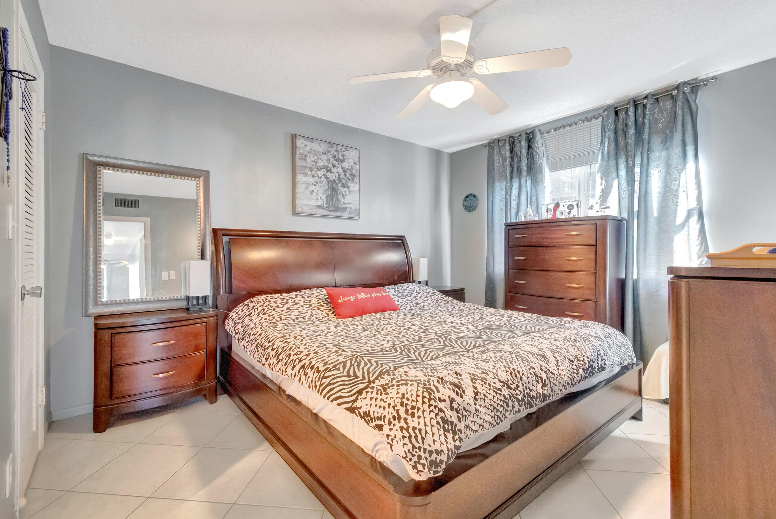 1810 New Palm Way 318