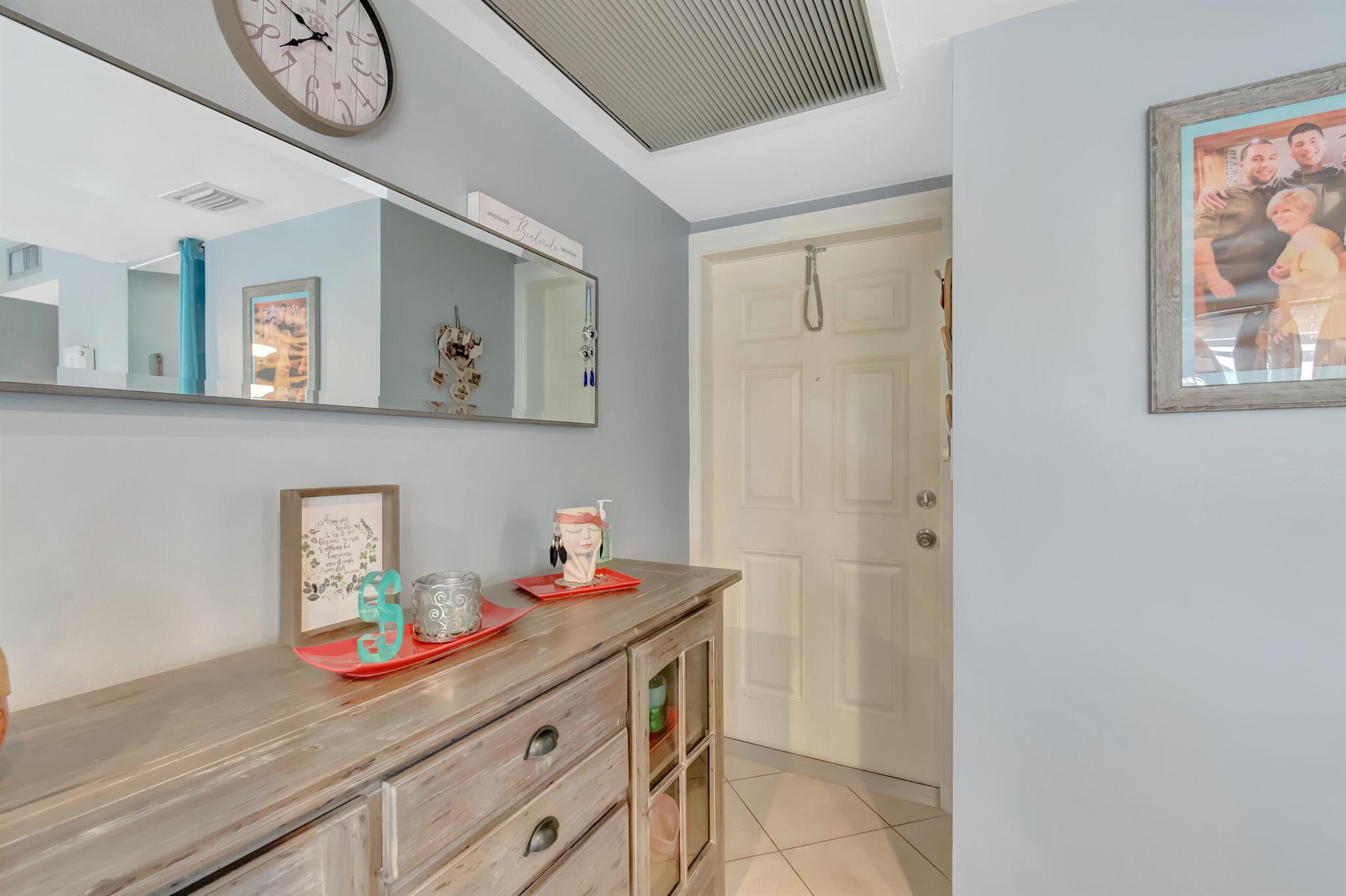 1810 New Palm Way 318