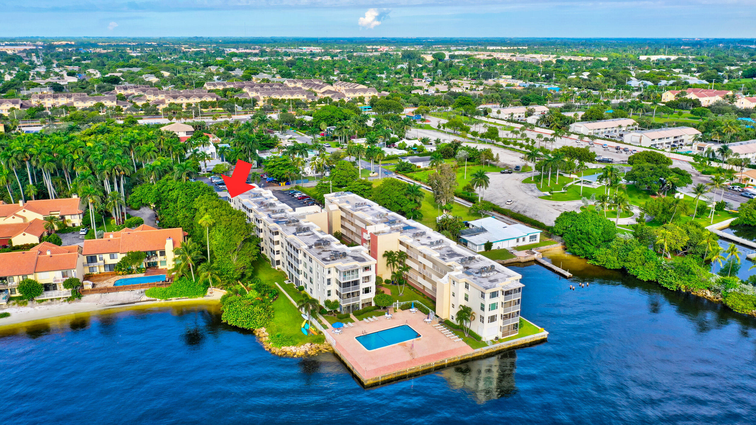 1810 New Palm Way 318