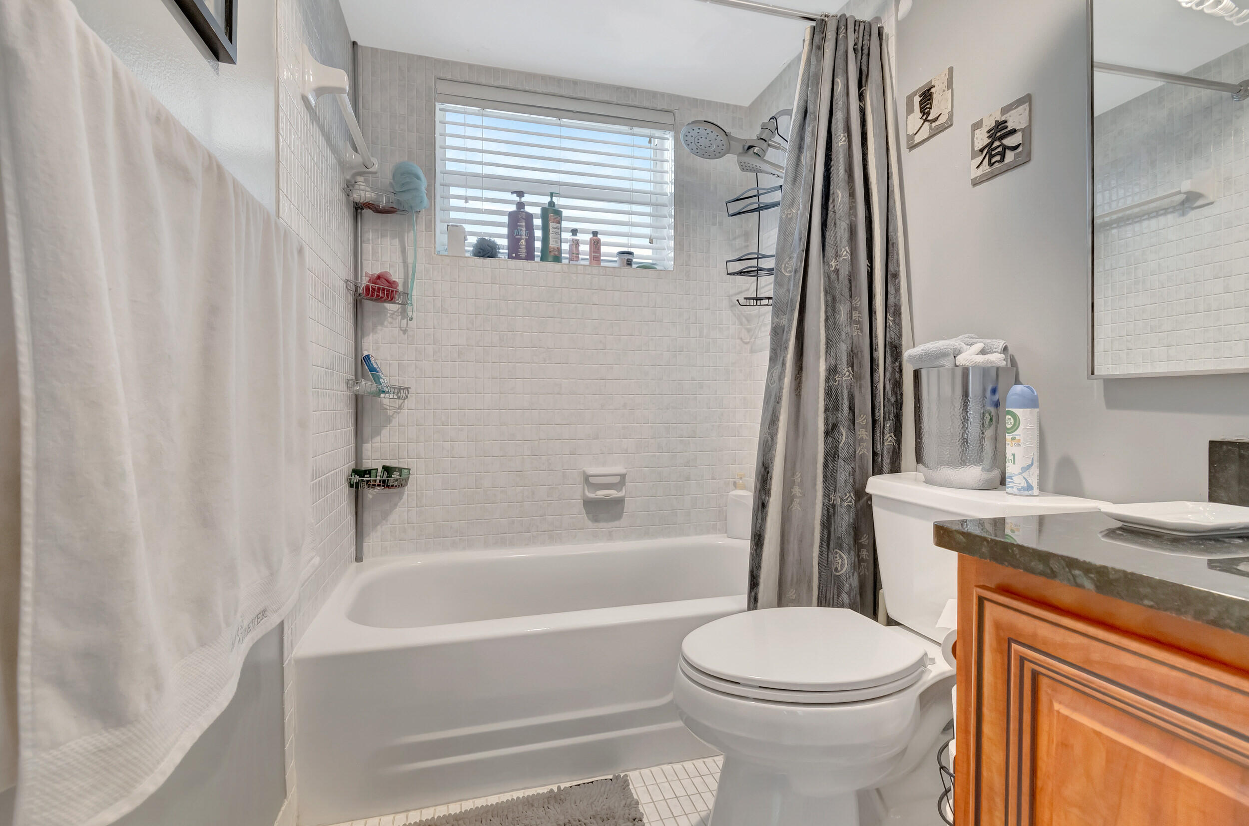 1810 New Palm Way 318