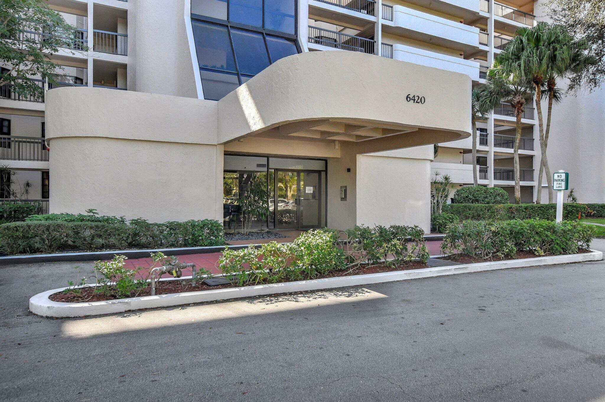 6420 Boca Del Mar 303