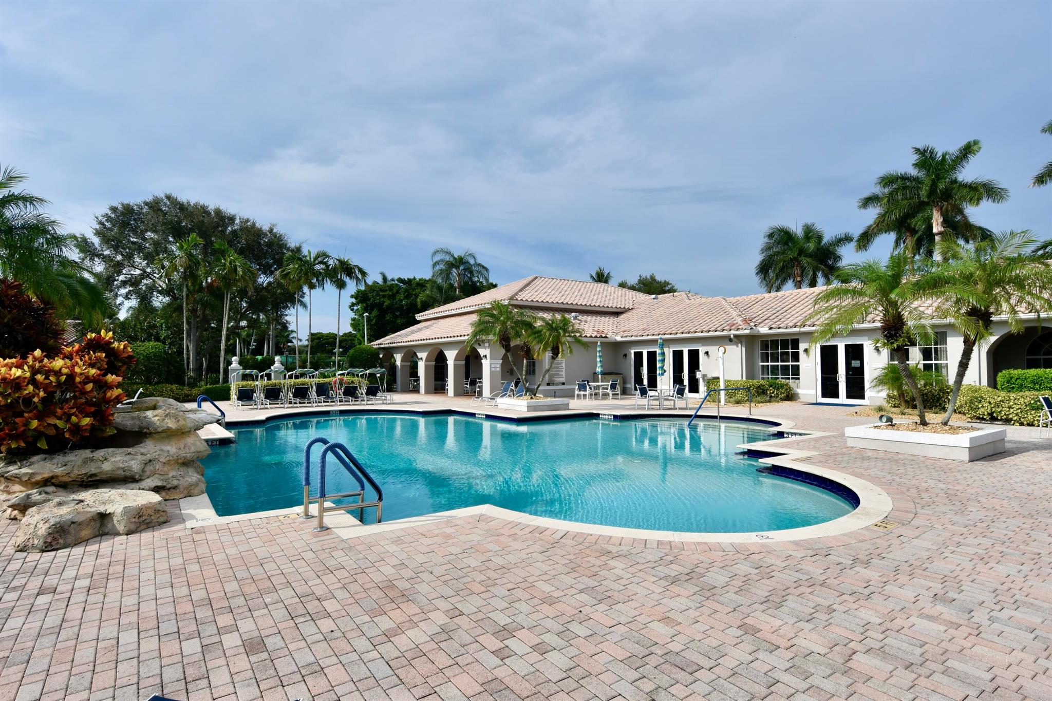 7274 Angel Falls Court