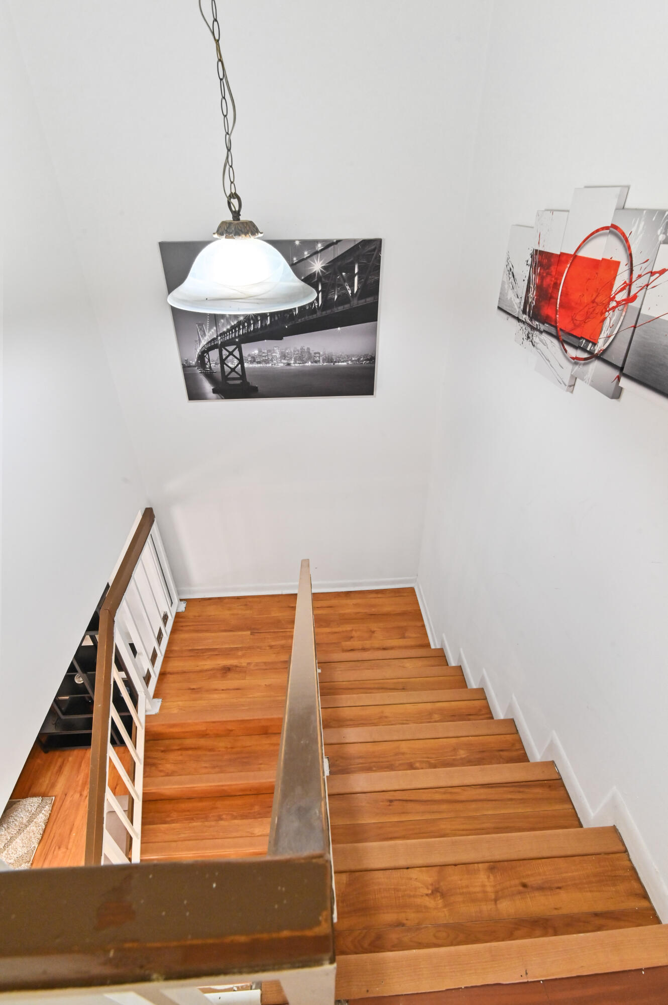 562 SE 27th Terrace