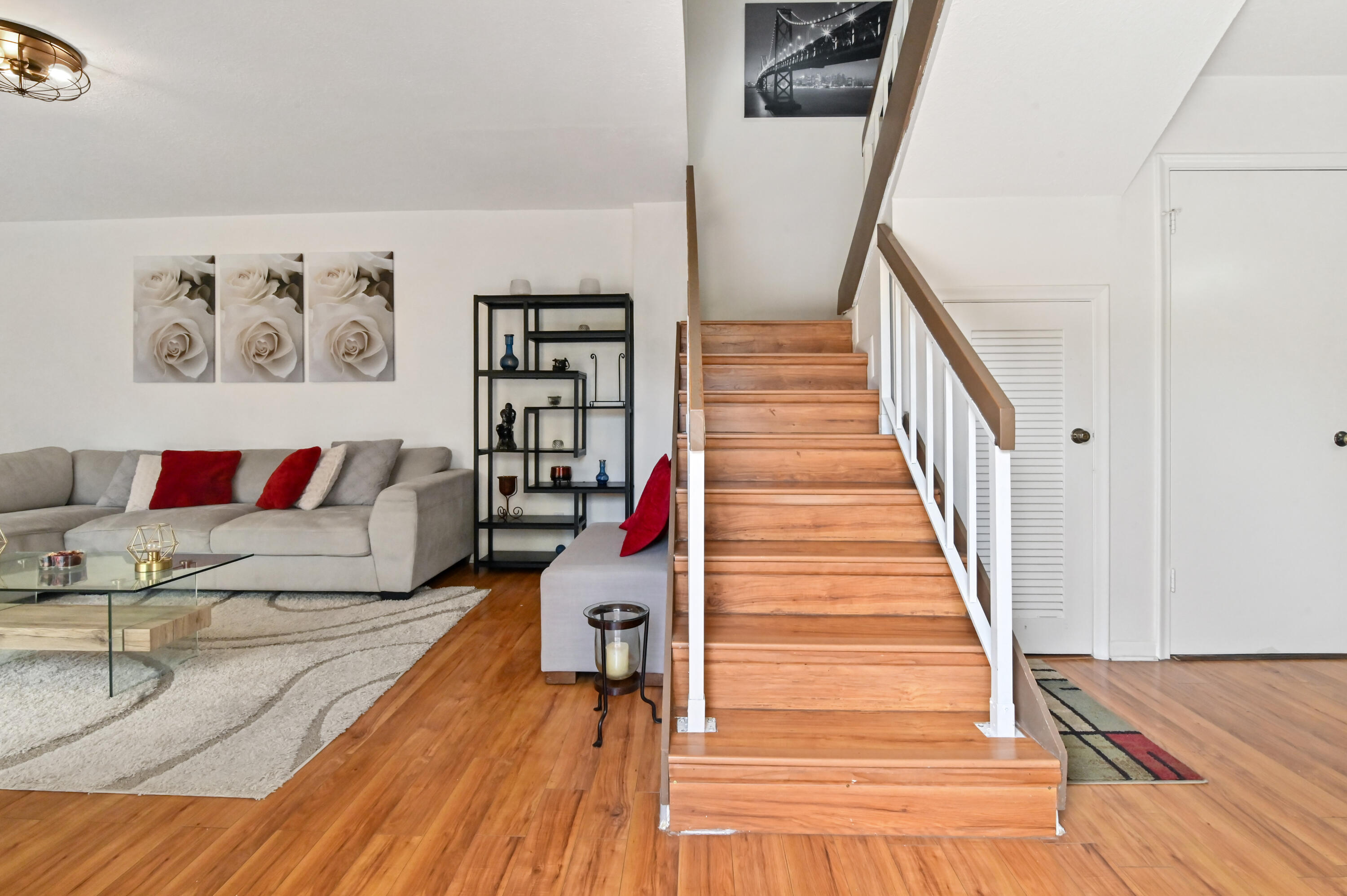 562 SE 27th Terrace