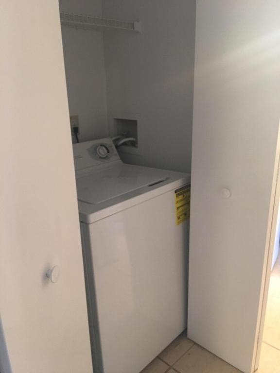 6283 La Costa Drive L