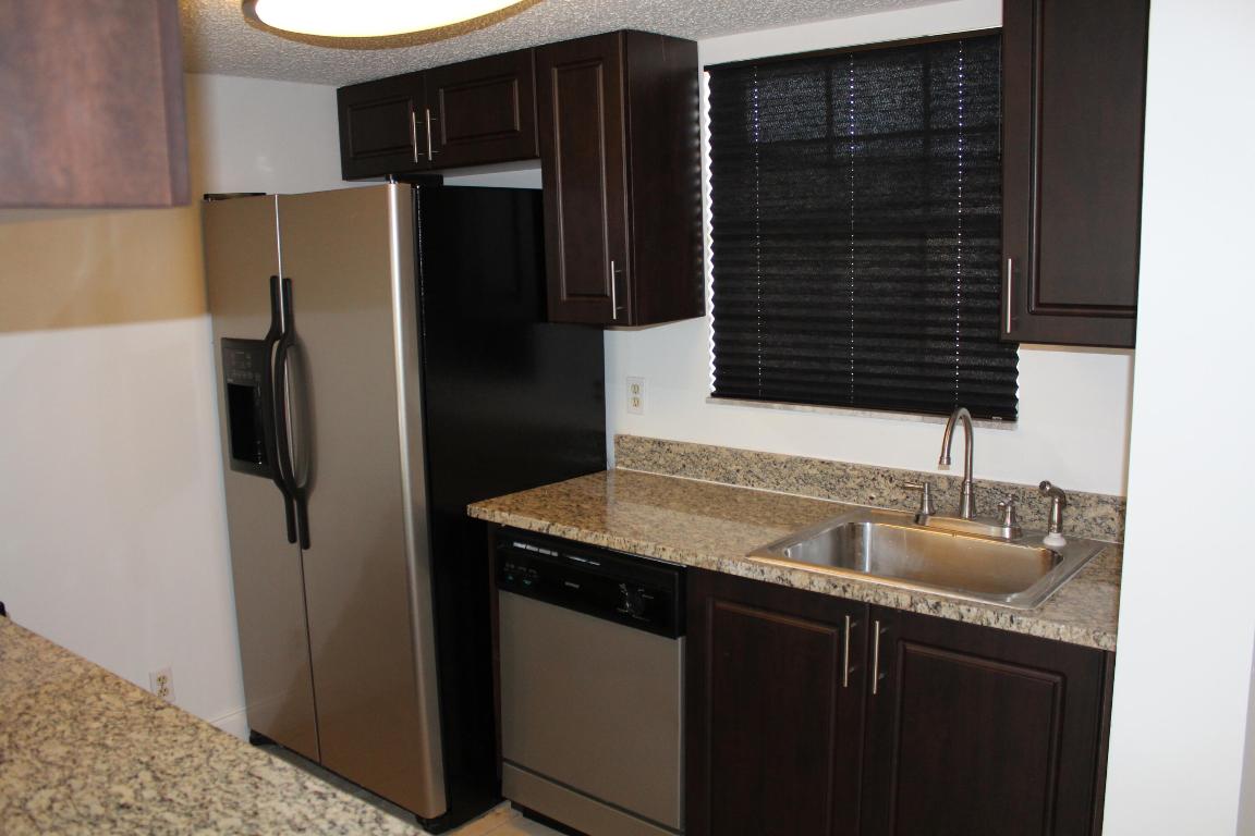 6283 La Costa Drive L