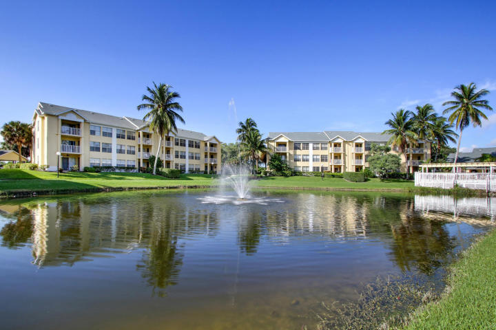 6283 La Costa Drive L