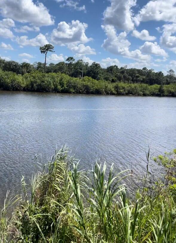 9772 SW Hemingway Terrace