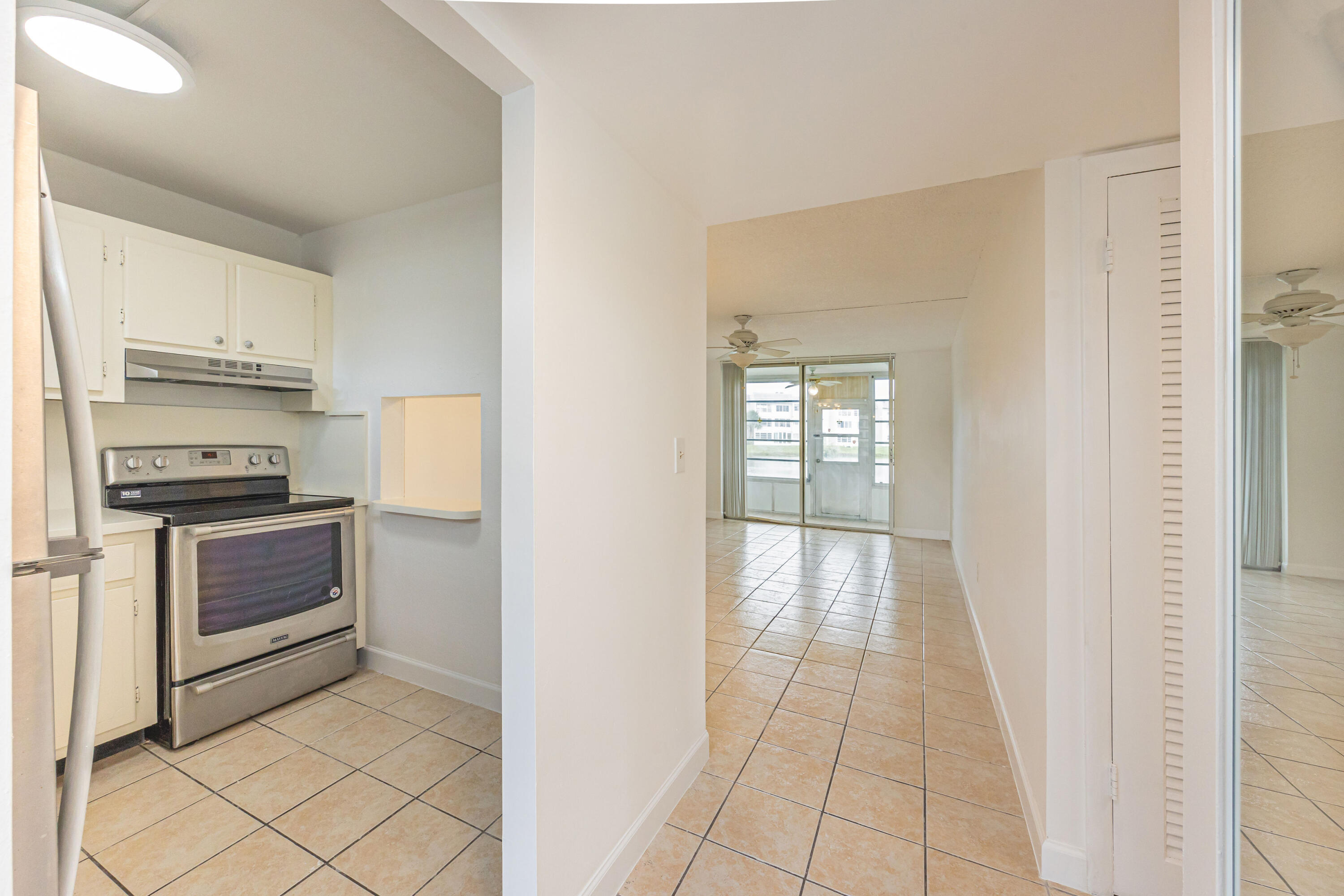 8200 Sunrise Lakes Boulevard 108, Sunrise Unit: 108