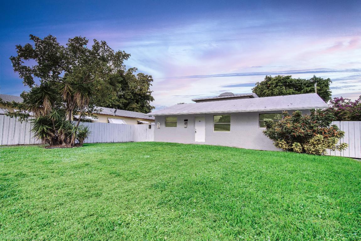 1945 Liberty Street Front, Hollywood Unit: Front