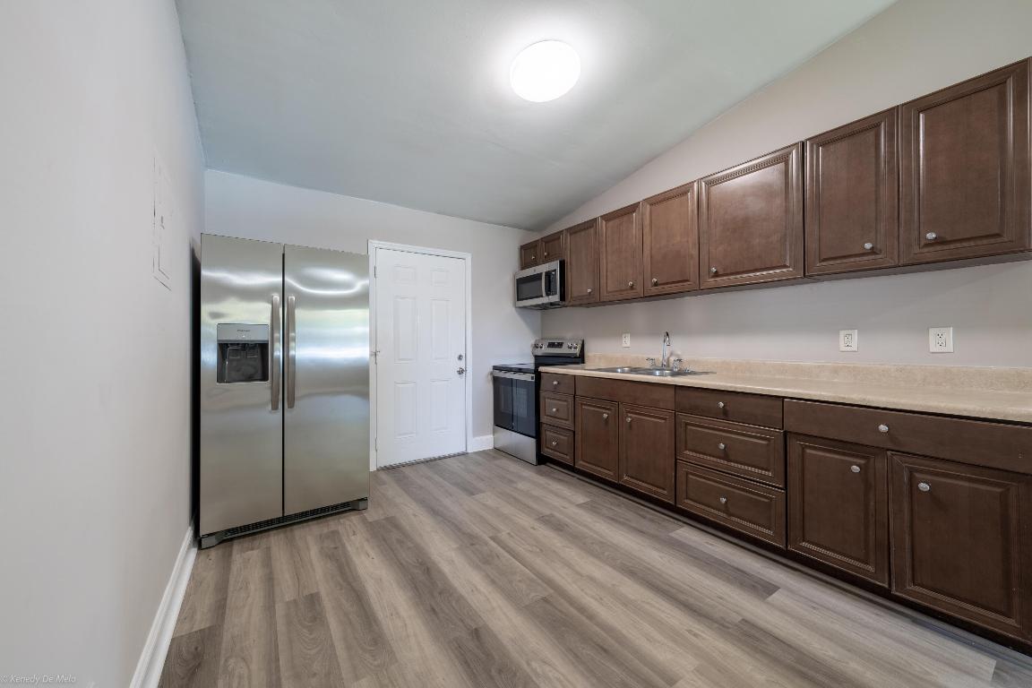 1945 Liberty Street Front, Hollywood Unit: Front