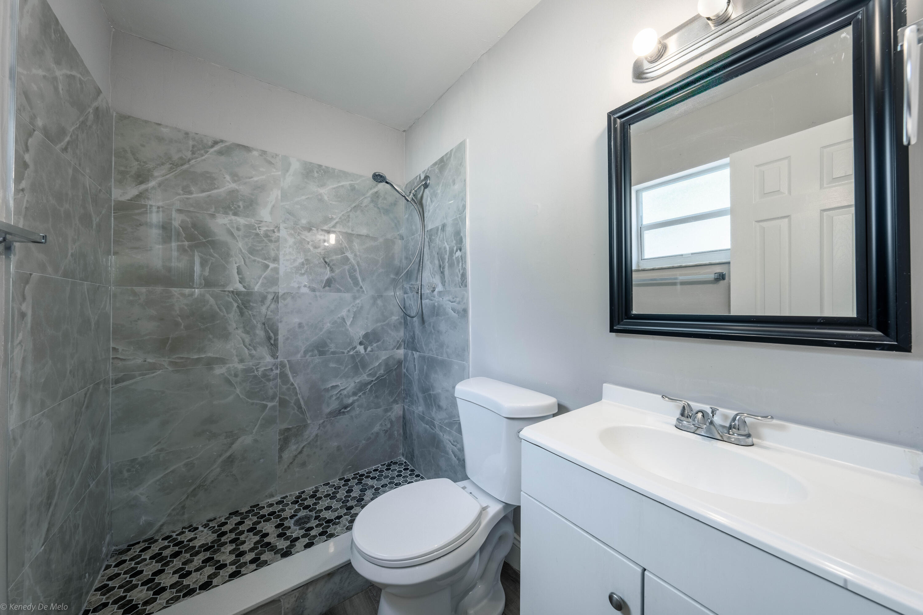 1945 Liberty Street Front, Hollywood Unit: Front