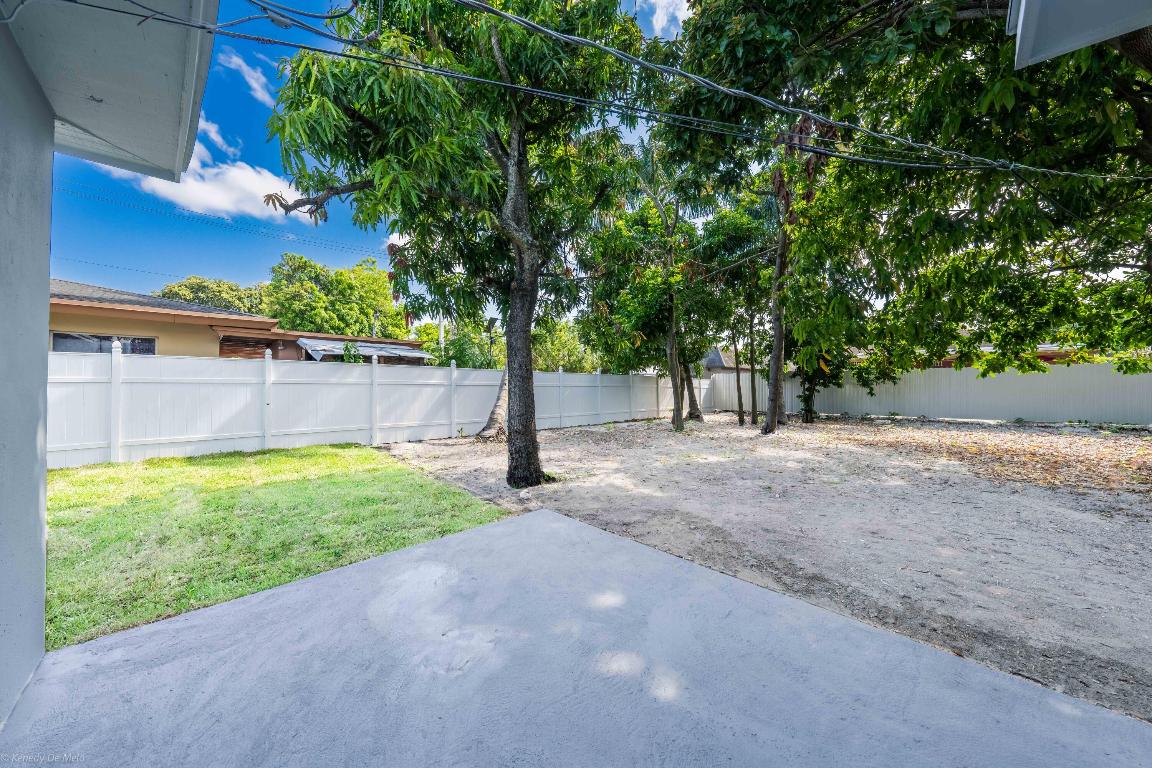 1405 NW 7th Terrace, Fort Lauderdale